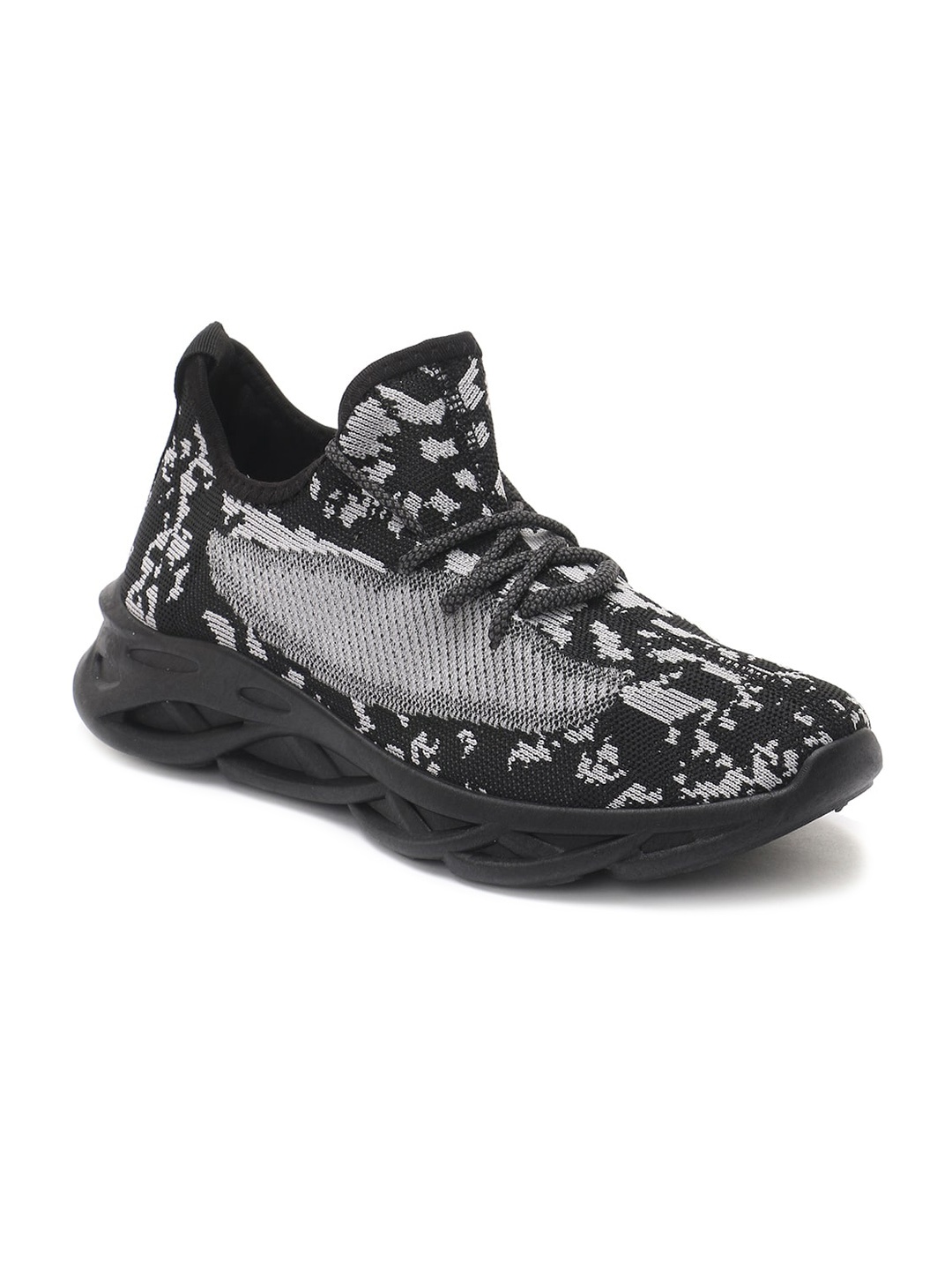 

London Rag Men Men Black Woven Design Sneakers