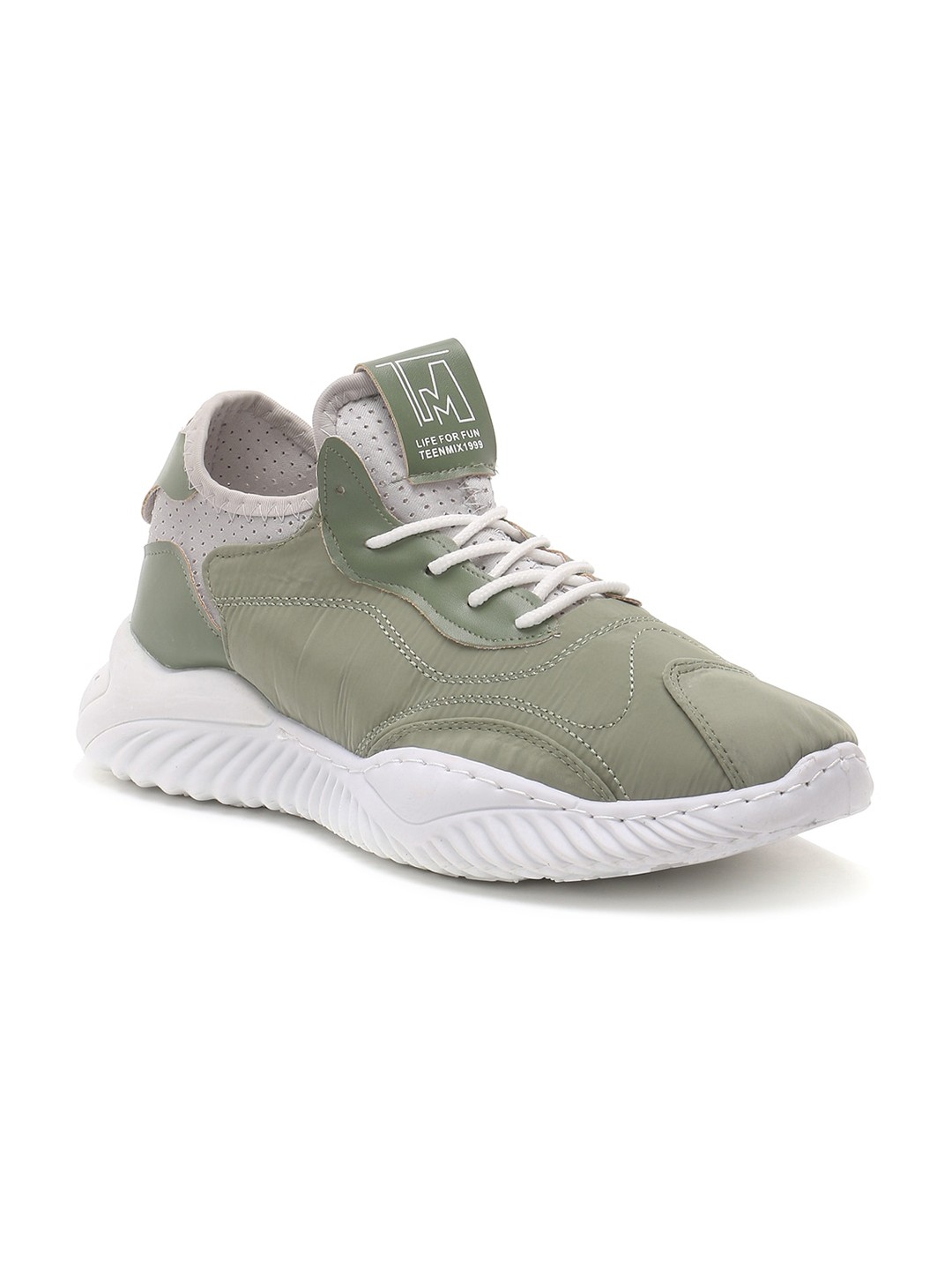 

London Rag Men Green Solid Woven Design Sneakers