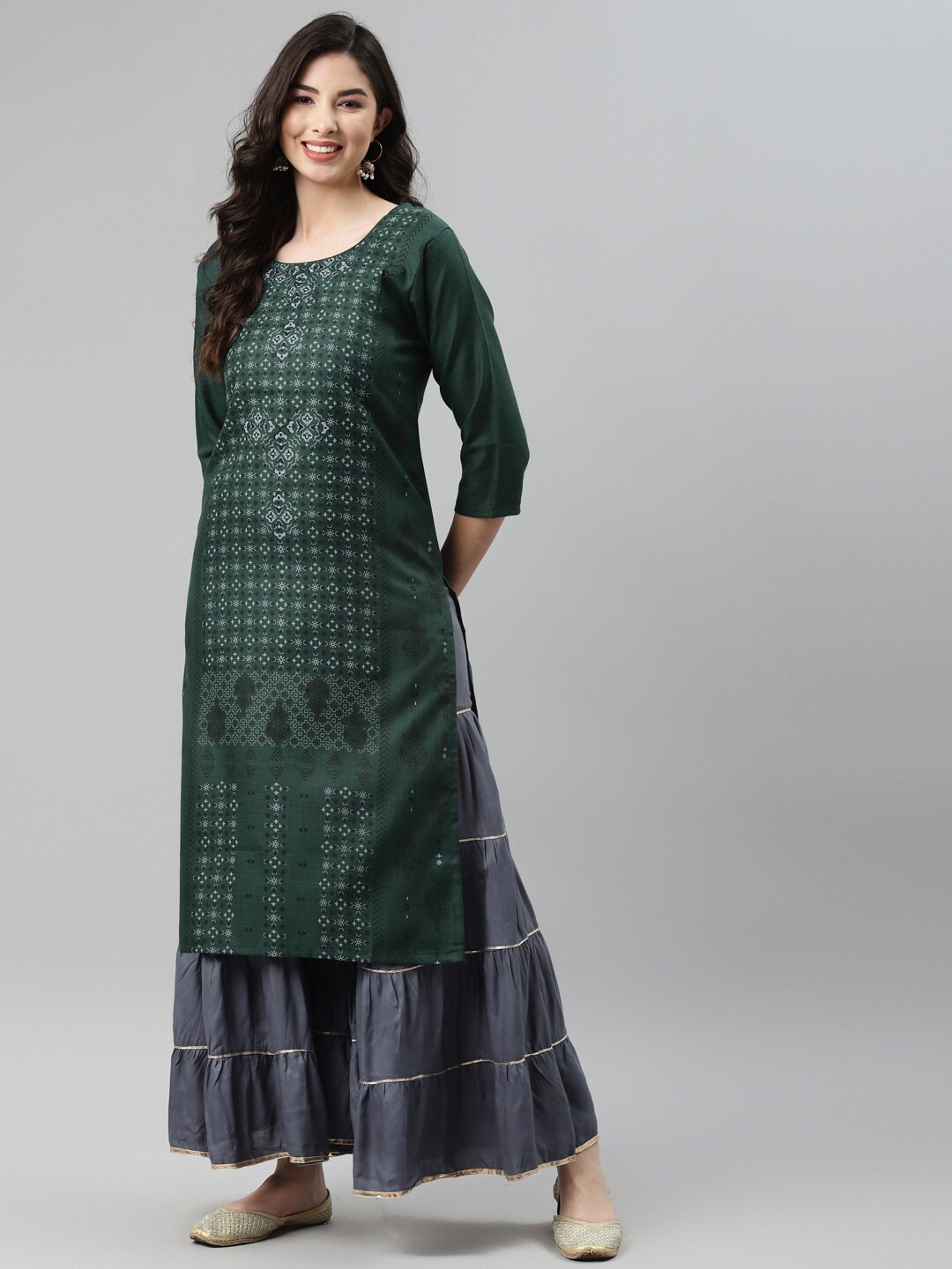 

Aarika Women Green Ethnic Motifs Cotton Printed Straight Kurta