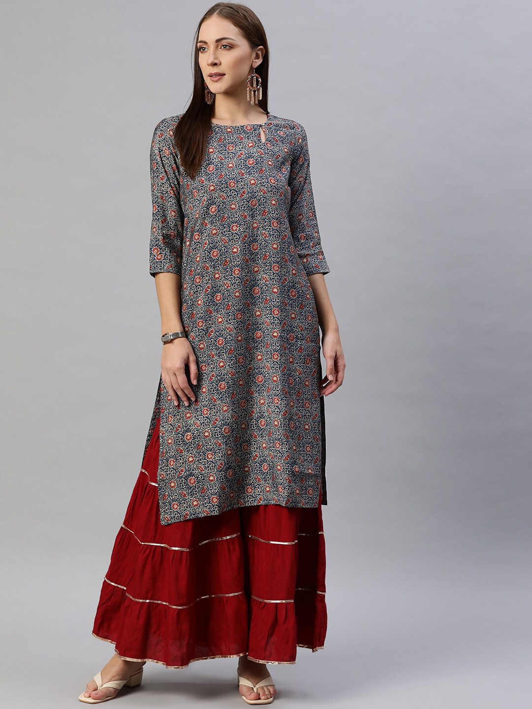 

Aarika Women Navy Blue & Maroon Ethnic Motifs Printed Pure Cotton Keyhole Neck Kurta
