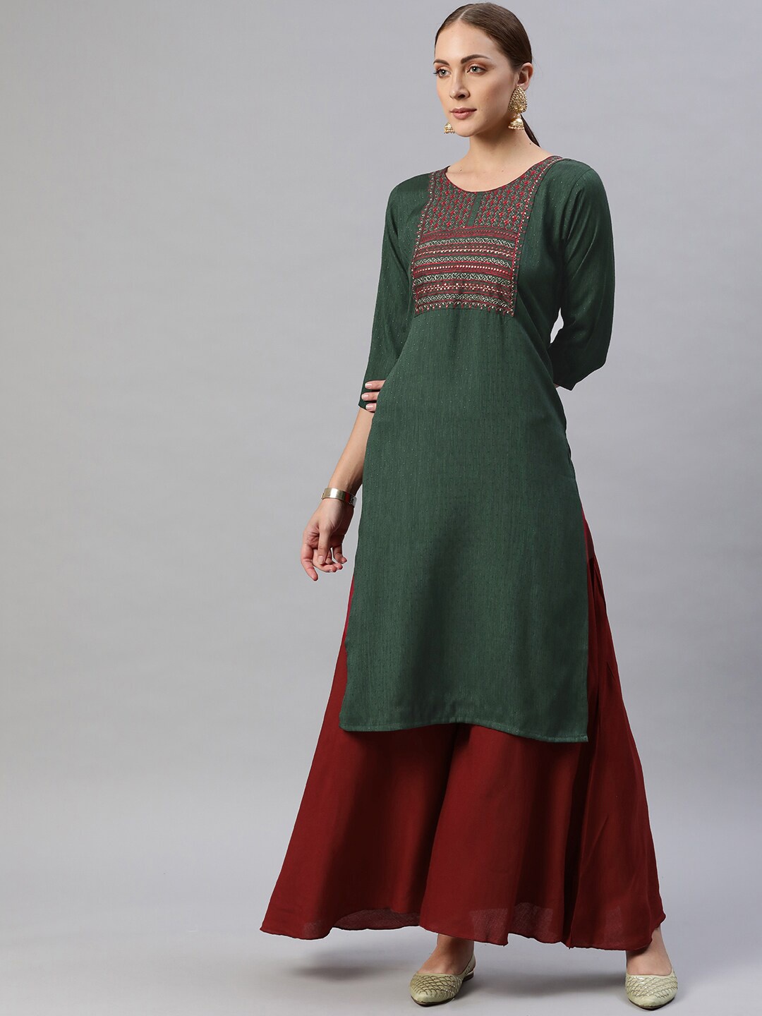 

Aarika Women Green & Red Embroidered Cotton Kurta