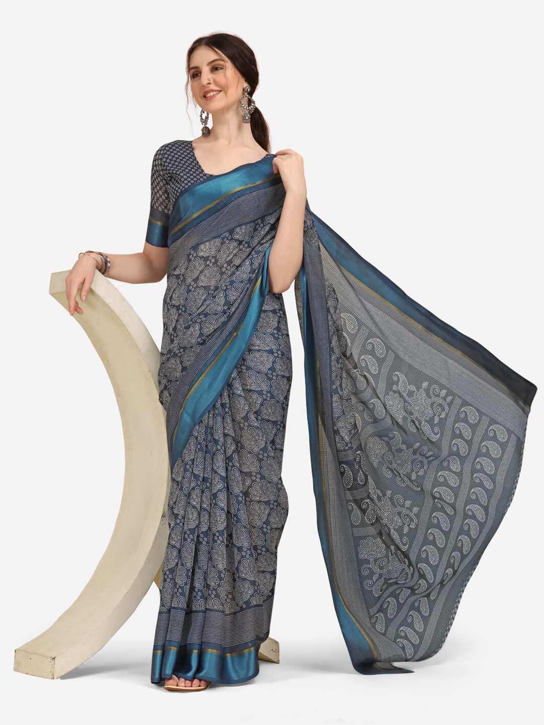 

KALINI Blue & White Paisley Kota Saree