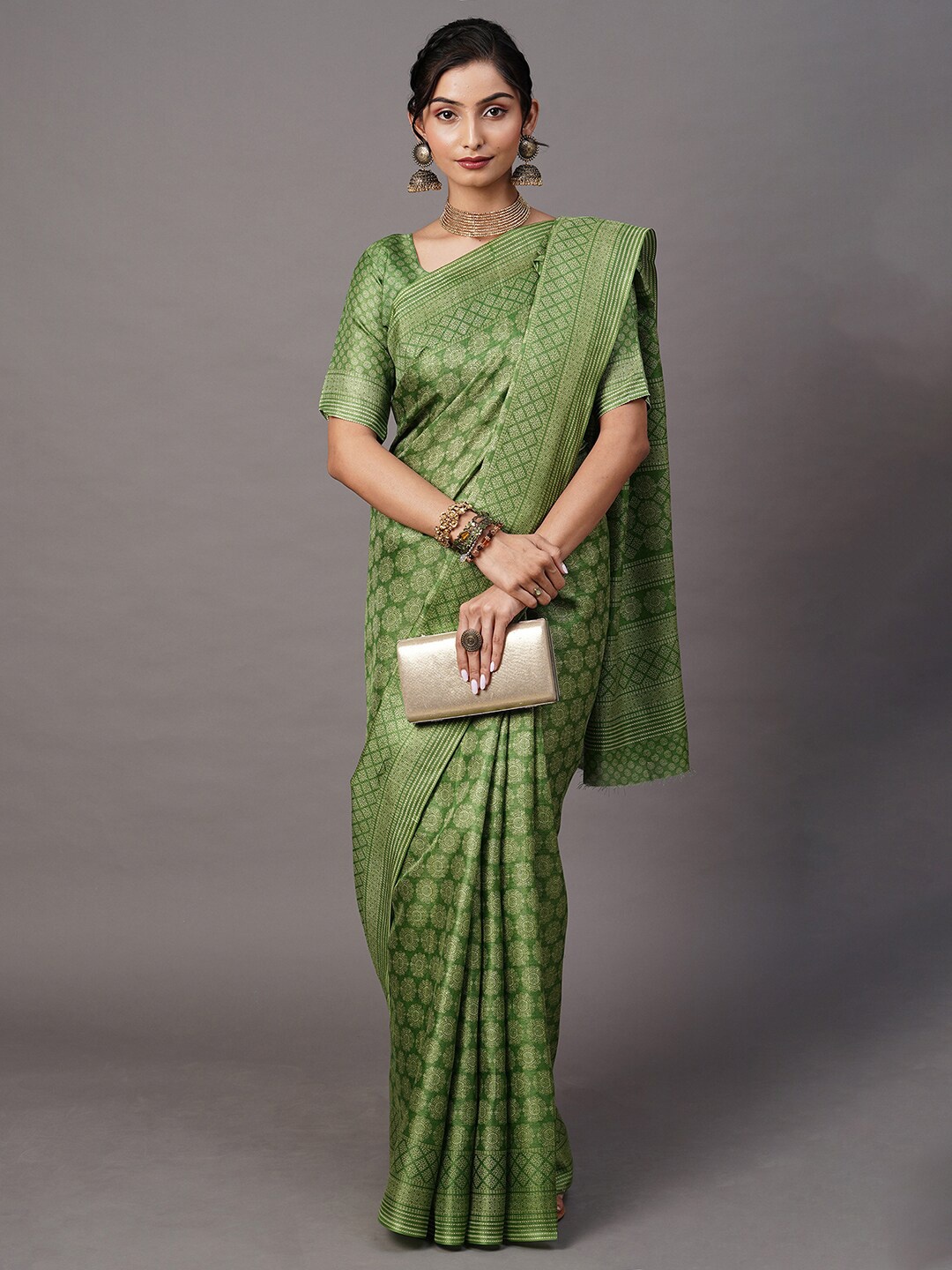 

Mitera Olive Green & White Ethnic Motifs Bhagalpuri Saree