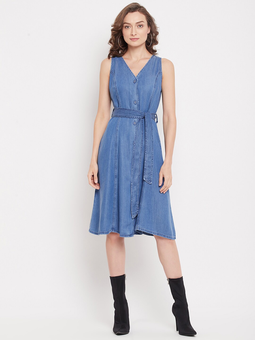 

Madame Women Blue Denim Dress