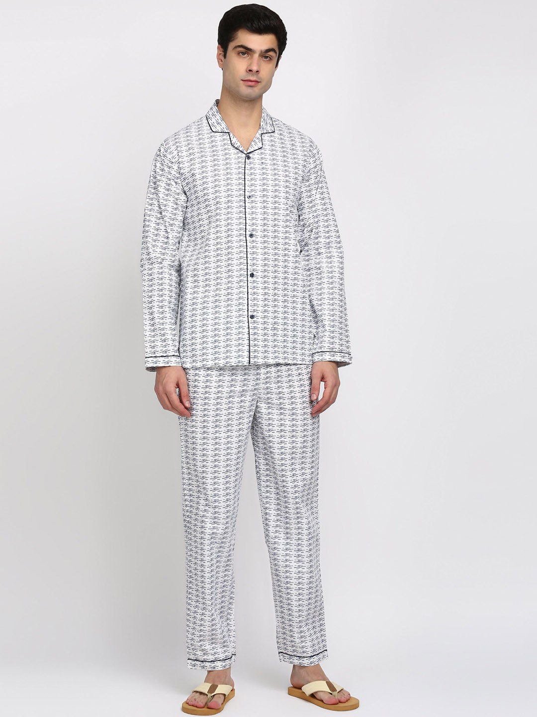 

shopbloom Men White & Black Printed Pure Cotton Night suit