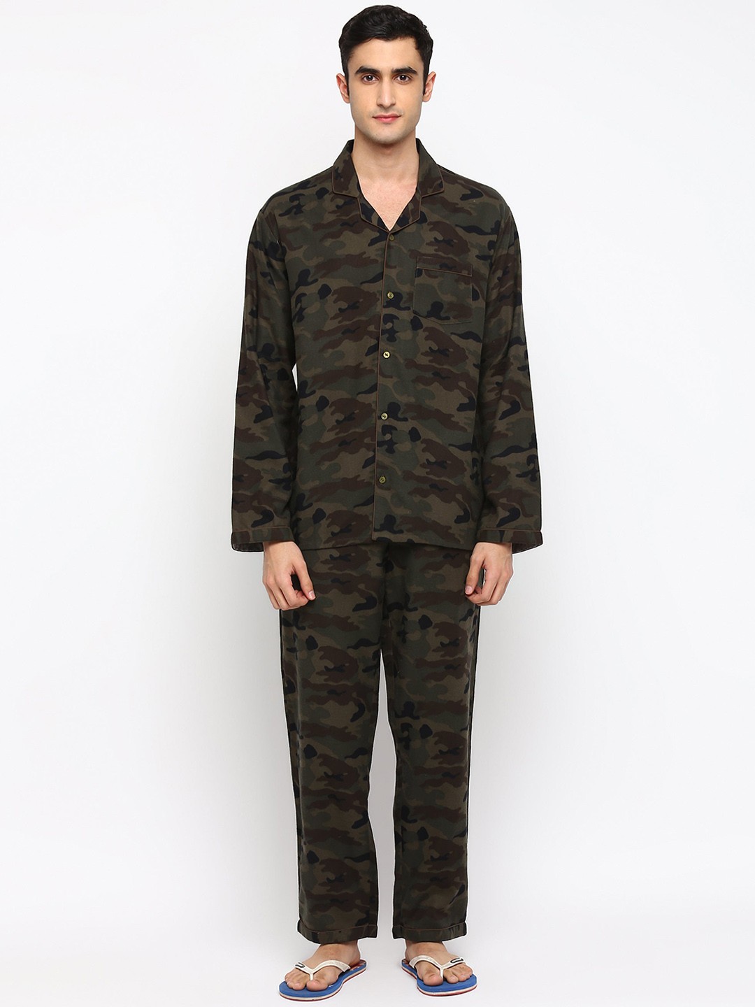 

shopbloom Men Olive Green & Black Printed Pure Cotton Night suit