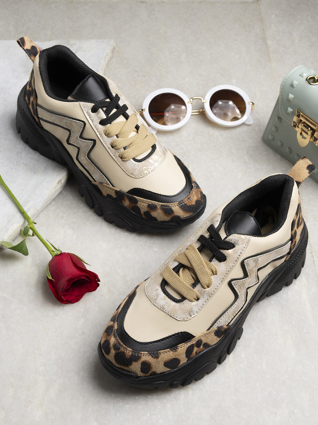

Shoetopia Girls Beige Printed Sneakers
