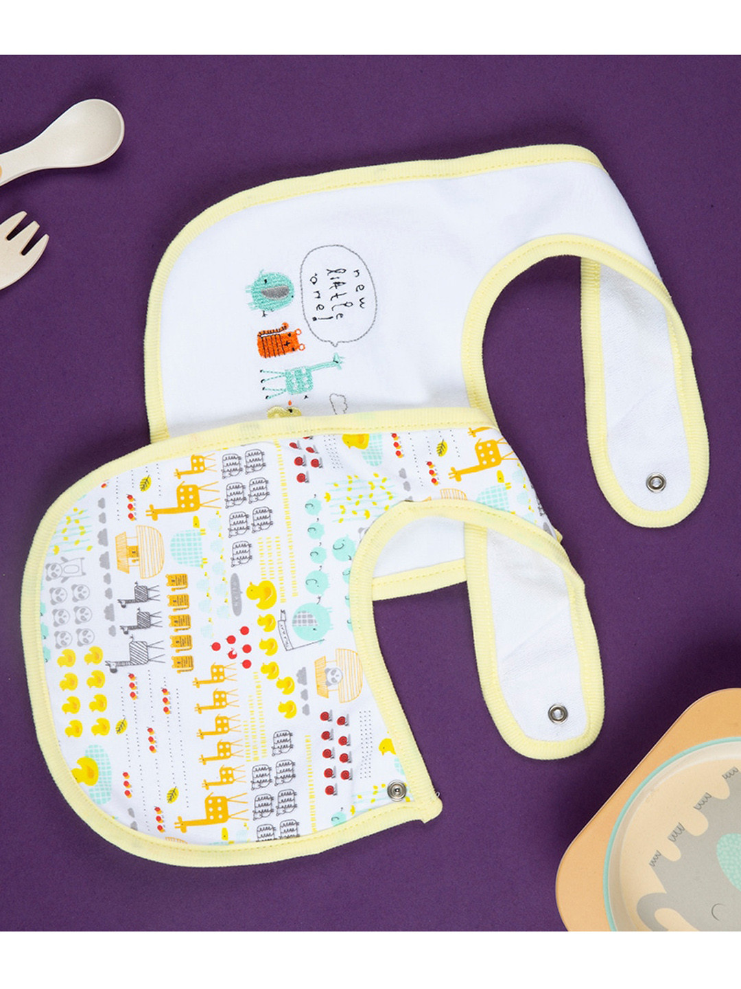 

Baby Moo Infant Pack Of 2 Yellow & White Printed Pure Cotton Bibs