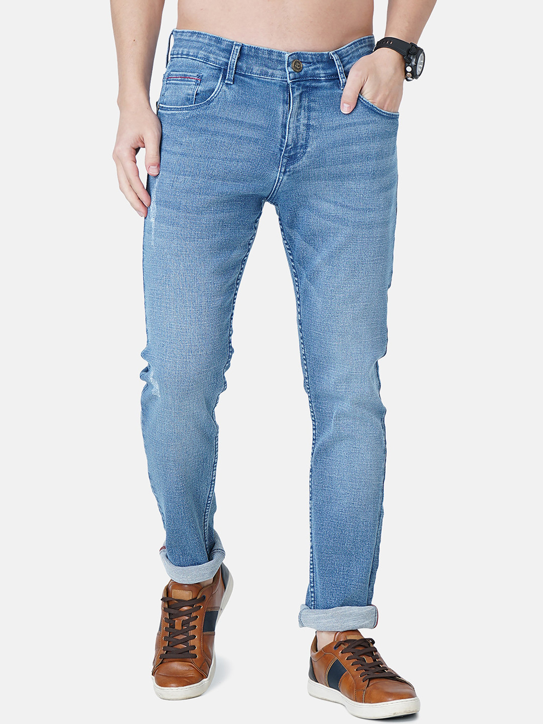 

Jean Cafe Men Blue Mildly Distressed Light Fade Jeans