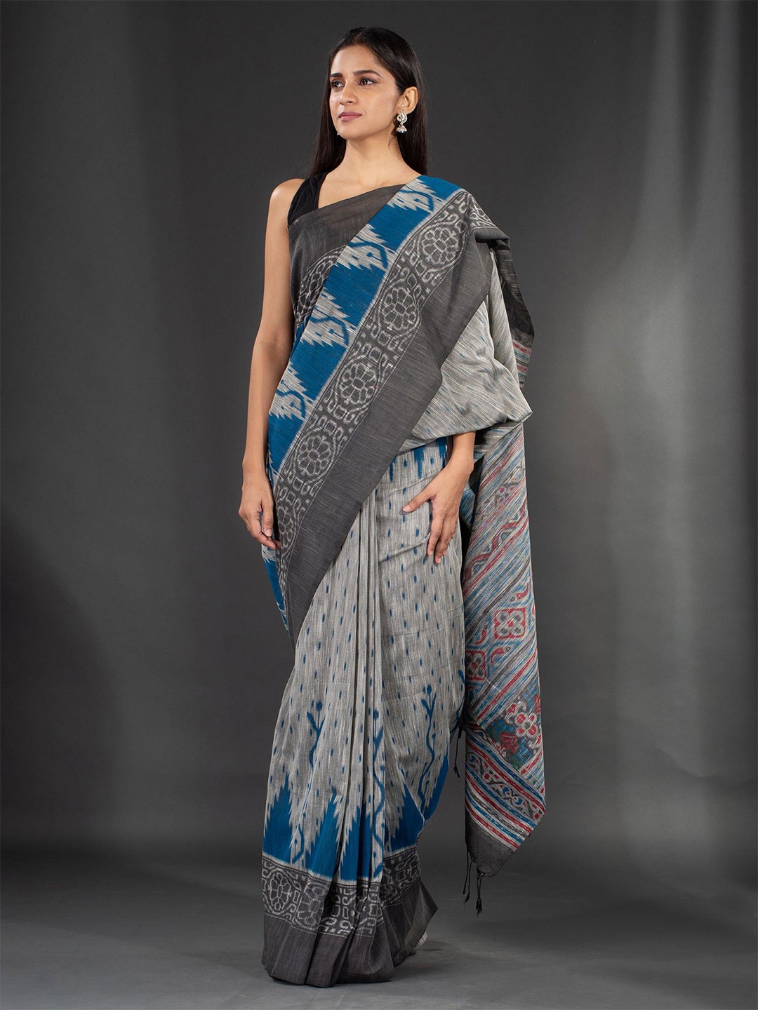 

Charukriti Grey & Blue Ethnic Motifs Pure Cotton Saree