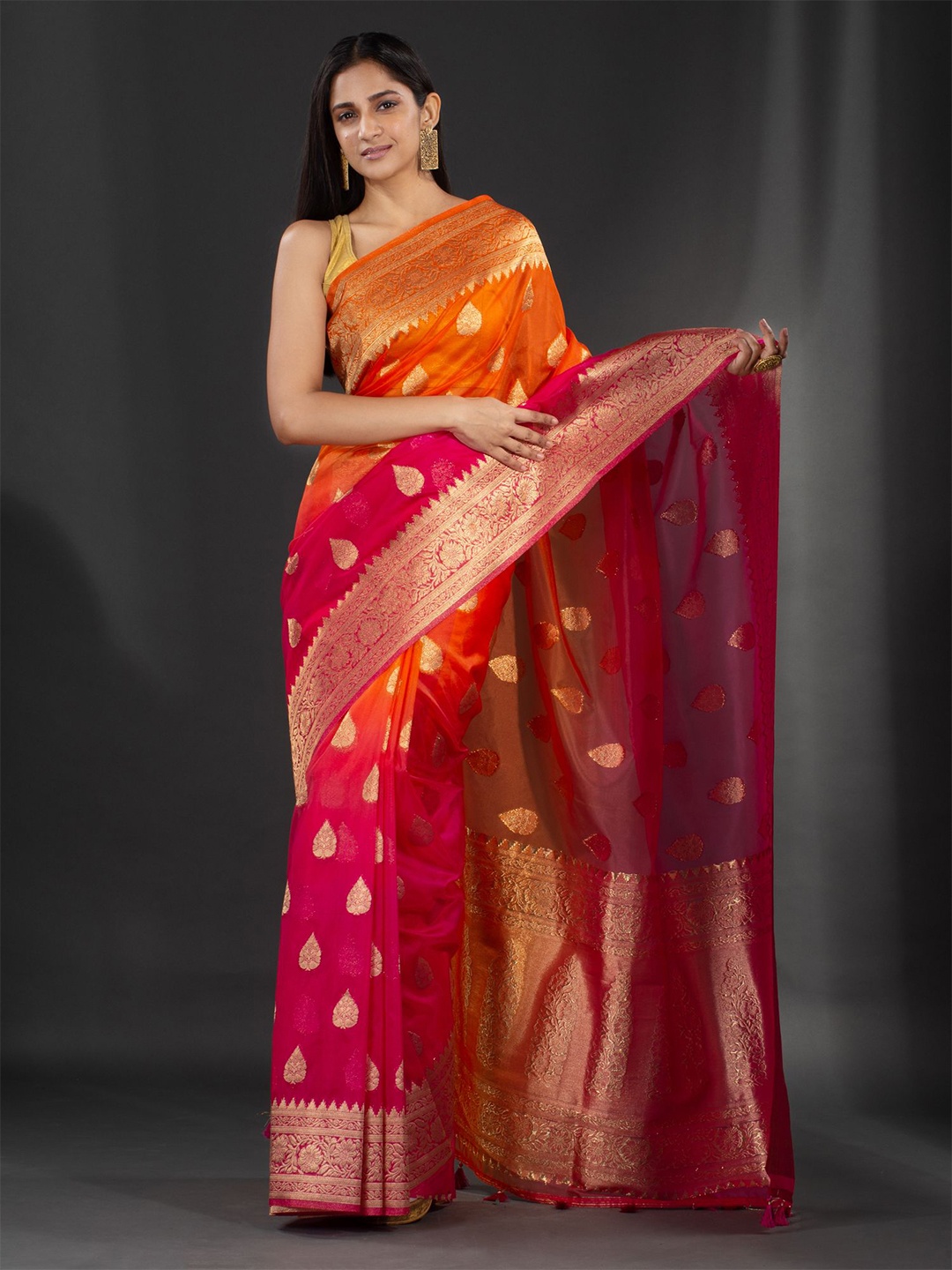 

Charukriti Orange & Gold-Toned Woven Design Zari Organza Saree