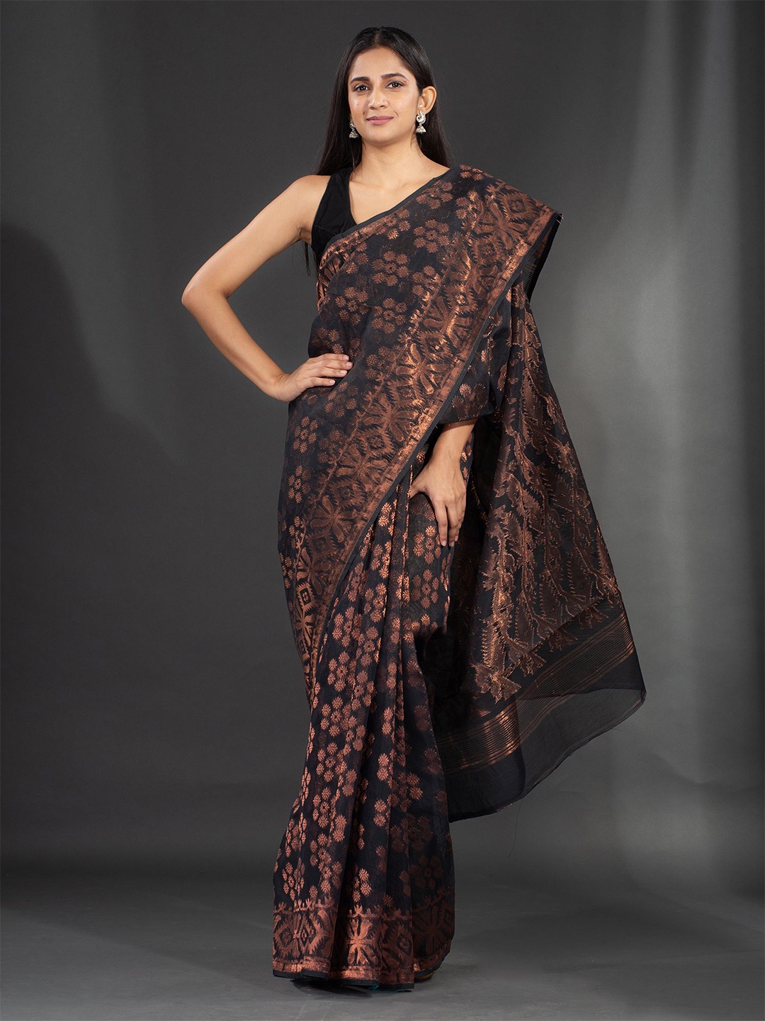 

Charukriti Black & Copper-Toned Ethnic Motifs Zari Silk Cotton Jamdani Saree