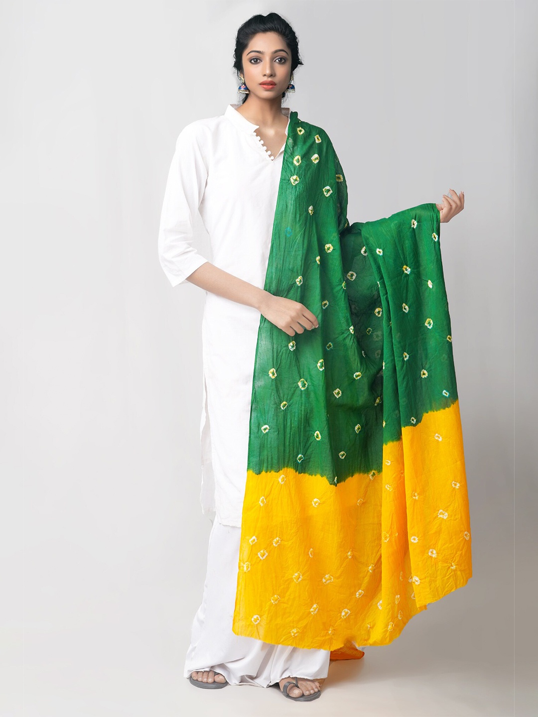 

Unnati Silks Green & Yellow Printed Pure Cotton Tie and Dye Dupatta