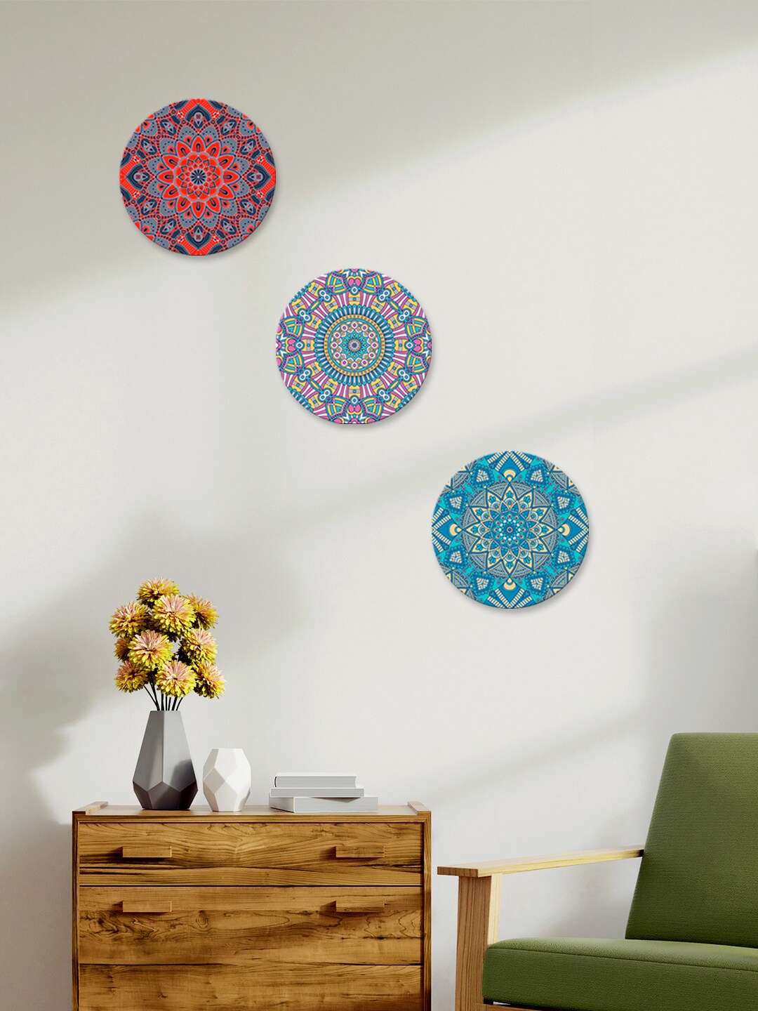 

WALLMANTRA Set of 3 Mandala Design Round Shape Canvas Wall Painting, Red