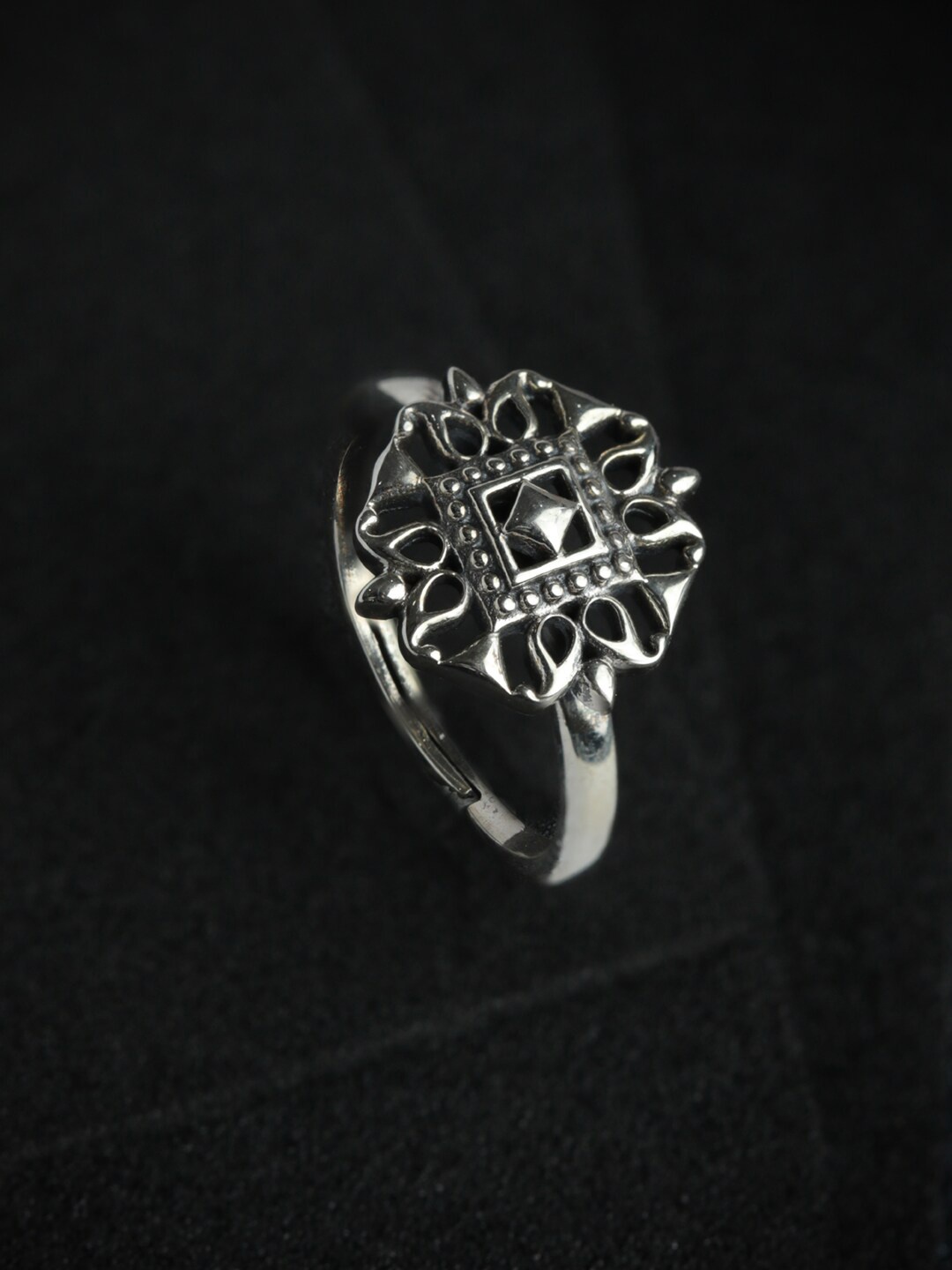 

SHEER by Priyaasi Oxidised Silver-Plated 925 Sterling Silver Finger Ring