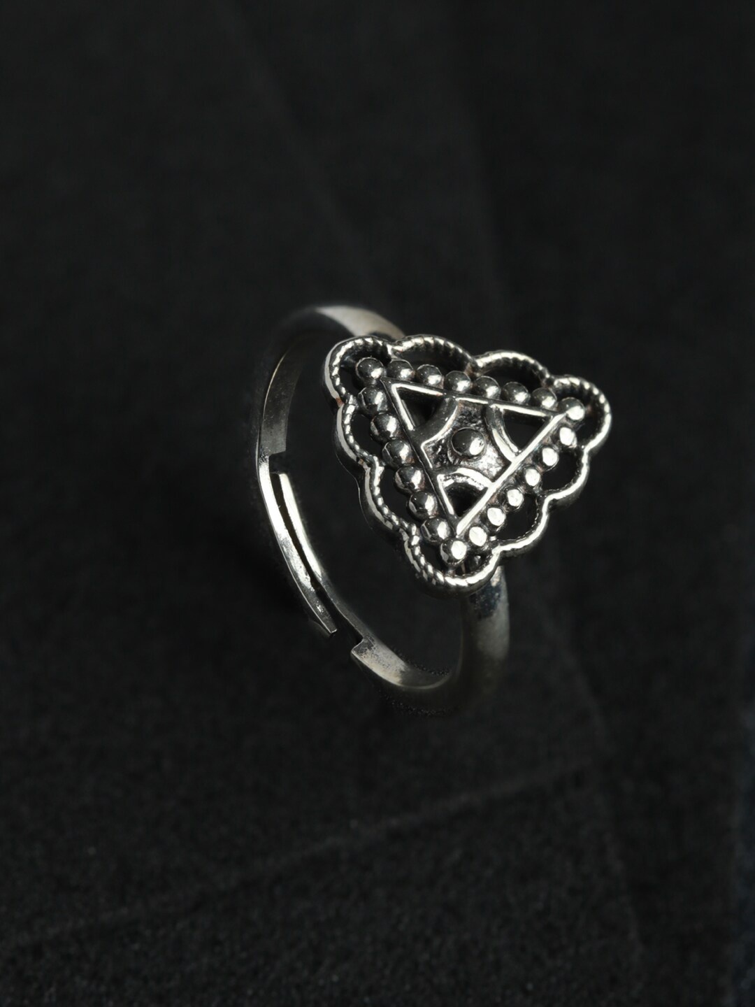 

SHEER by Priyaasi 92.5 Sterling Silver Triangular Motif Oxidised Adjustable Finger Ring