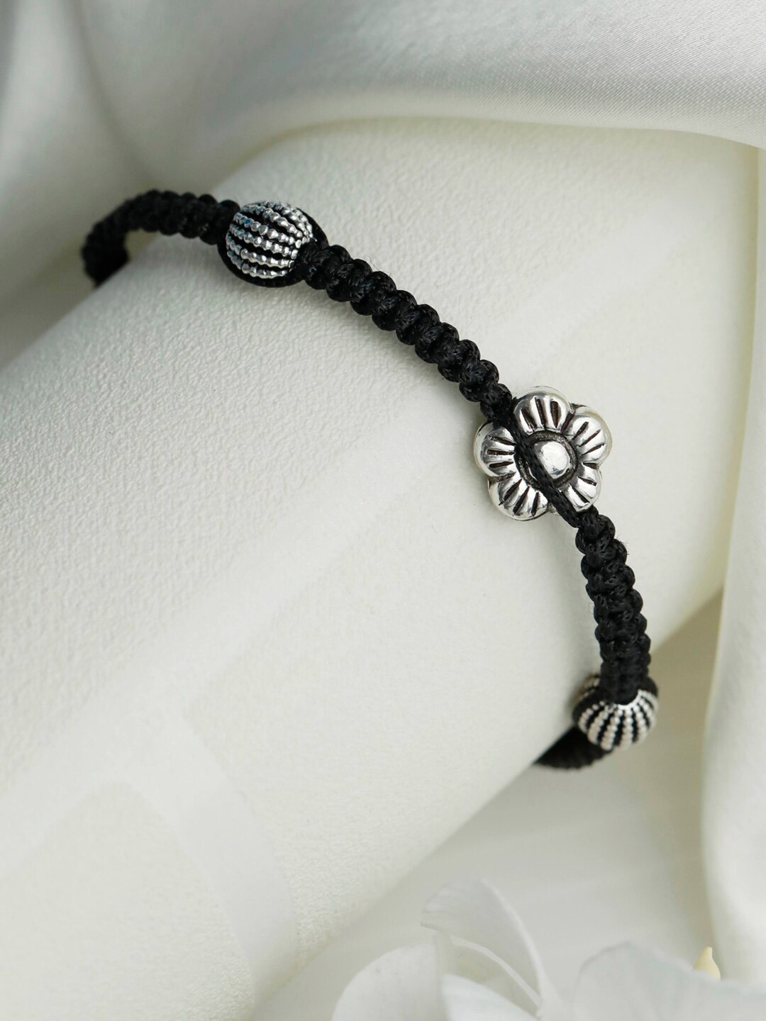 

SHEER by Priyaasi Women Black 925 Sterling Silver Silver-Plated Wraparound Bracelet