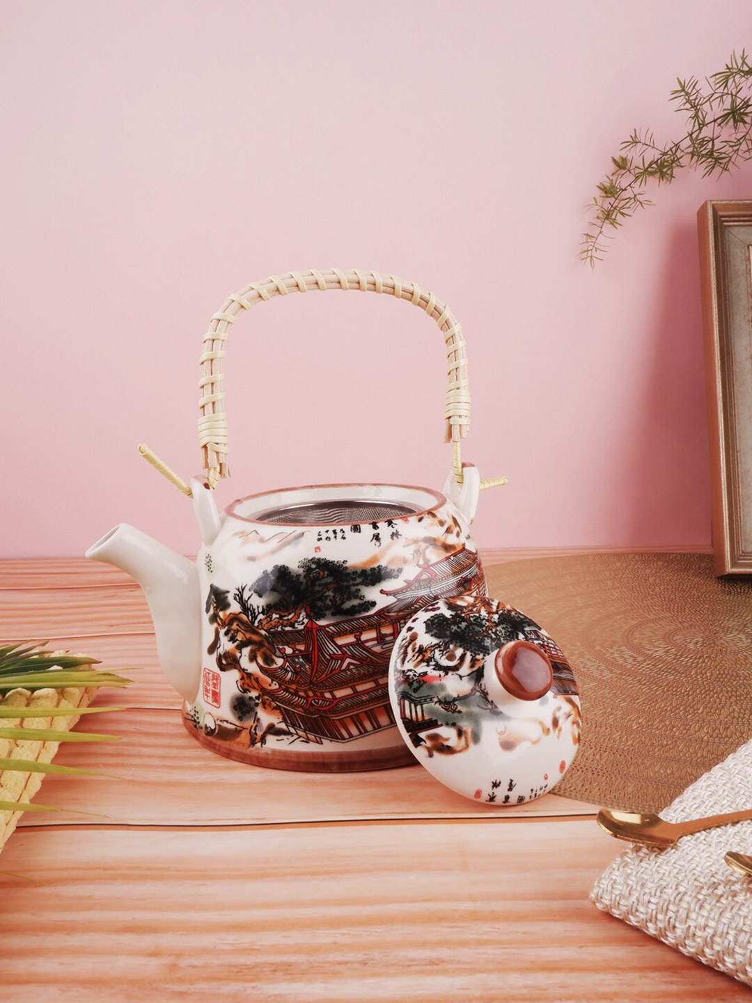 

THE WHITE INK DECOR Brown & White Handcrafted Printed Ceramic Glossy Kettle