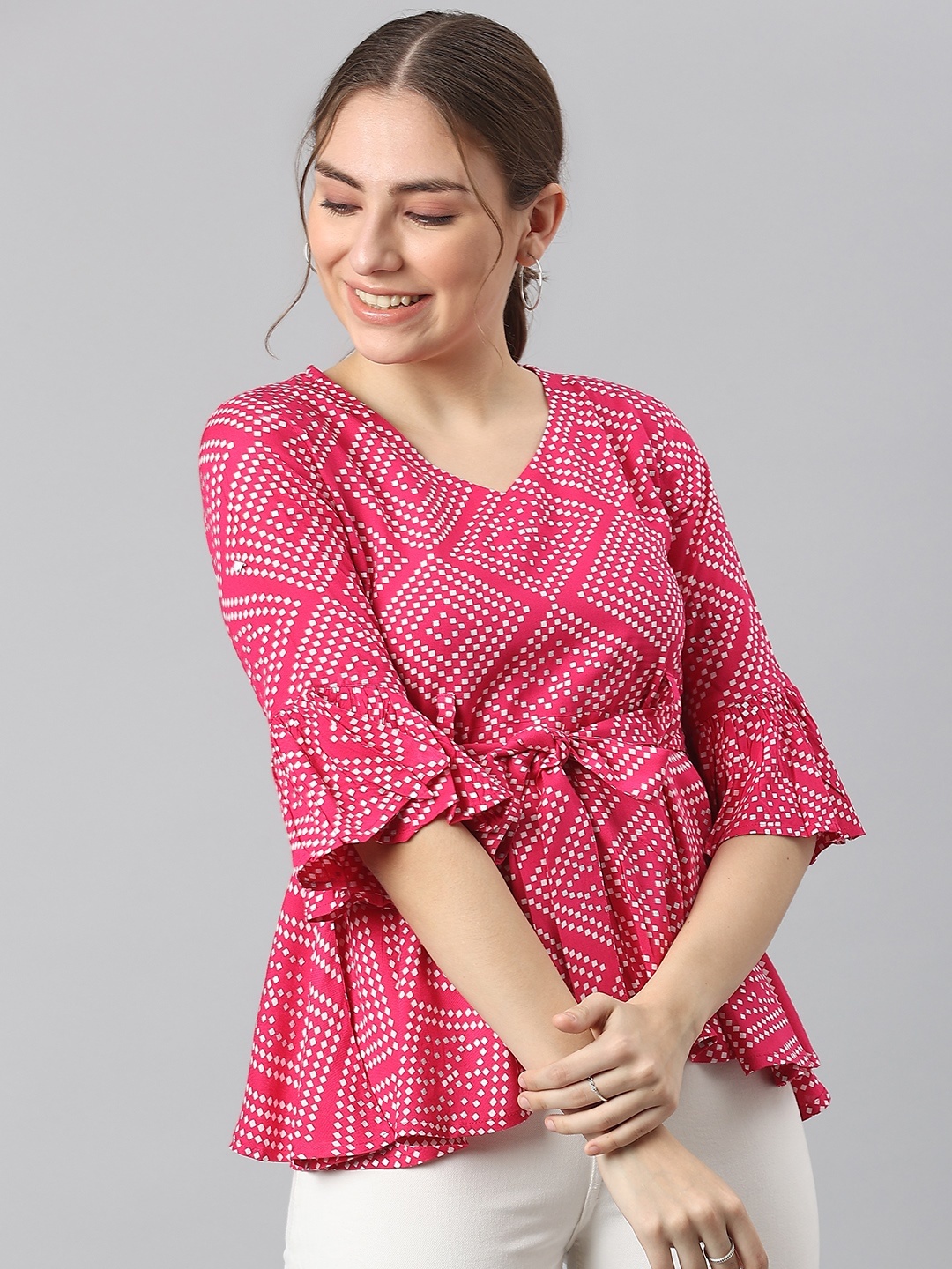 

KALINI Pink & White Geometric Printed Peplum Top