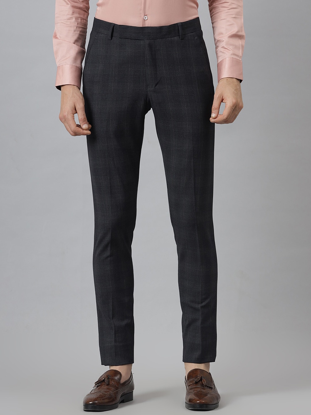 

MR BUTTON Men Grey Checked Slim Fit Trousers