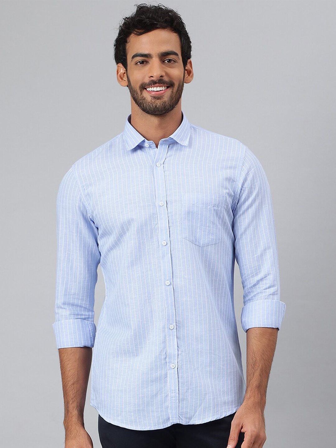

MR BUTTON Men Blue & White Smart Slim Fit Striped Cotton Linen Casual Shirt