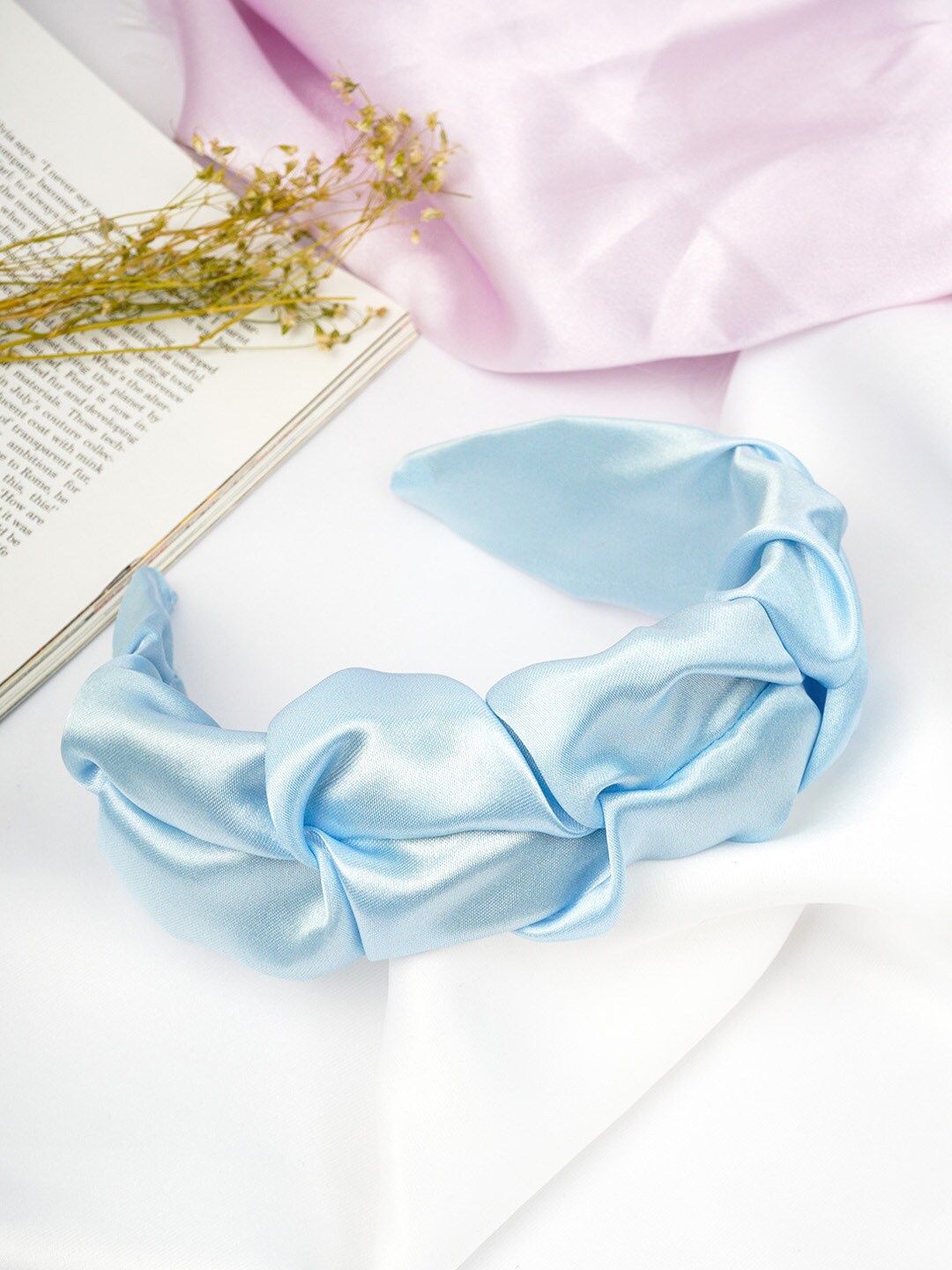 

Ferosh Women Blue Wrinkled Hairband