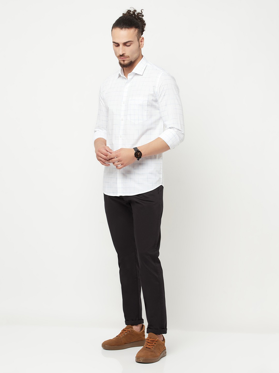 

Crimsoune Club Men White Slim Fit Grid Graph Checked Pure Cotton Casual Shirt