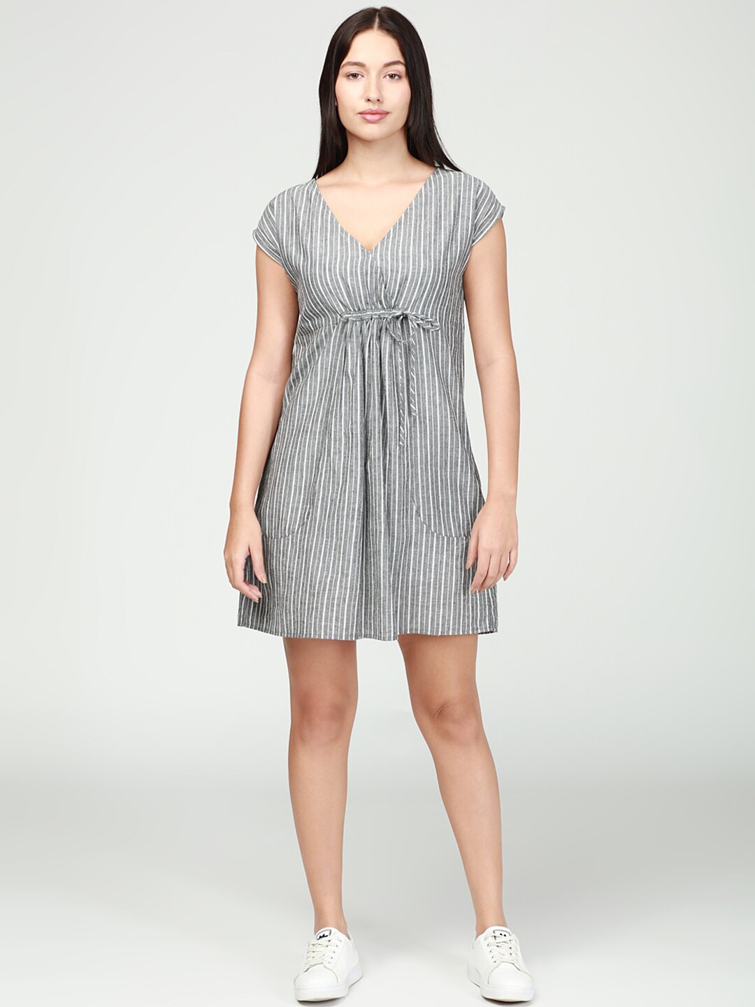 

IDK Women Grey Striped Cotton Wrap Dress