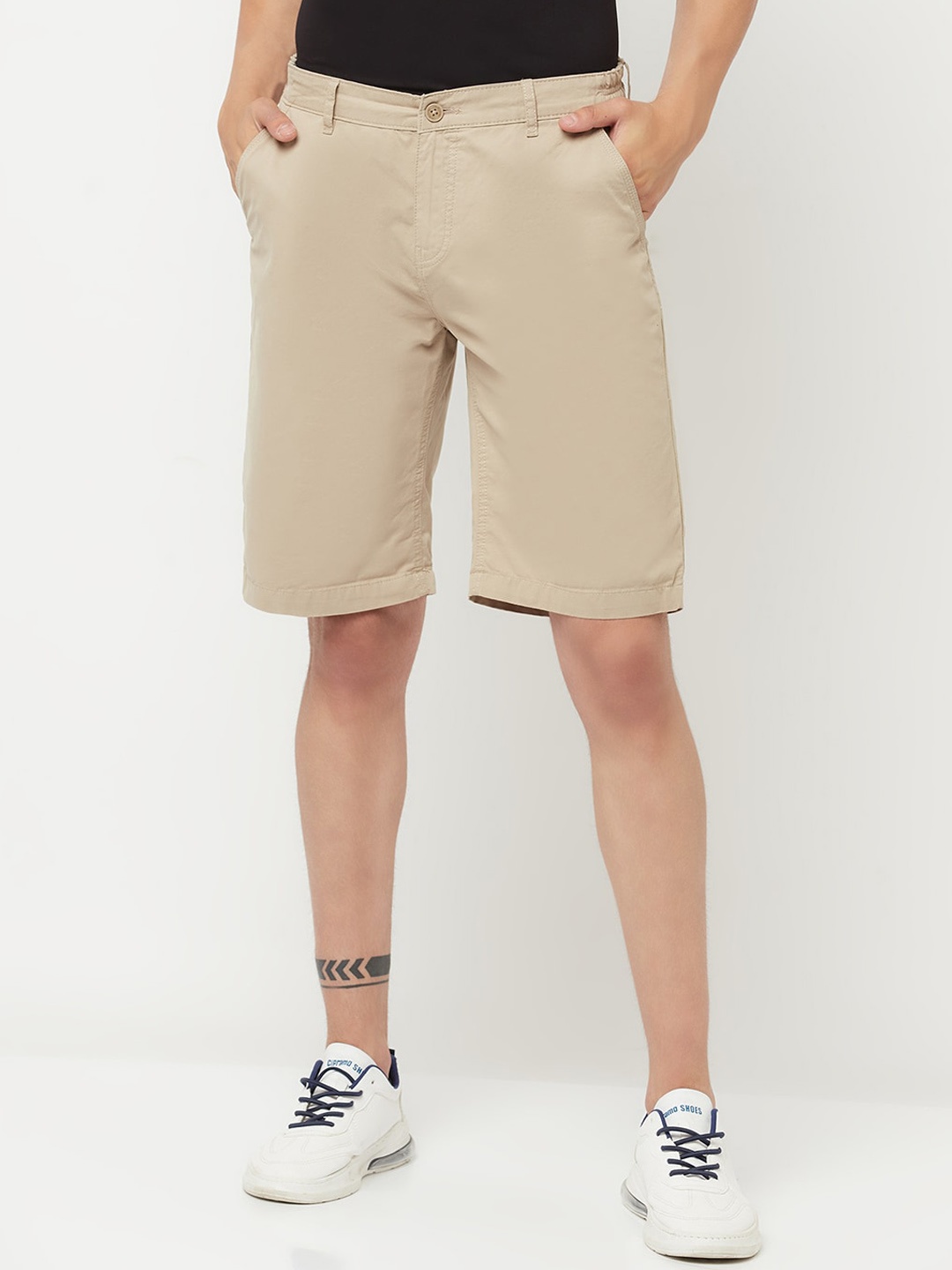 Crimsoune Club Men Beige Slim Fit Pure Cotton Shorts