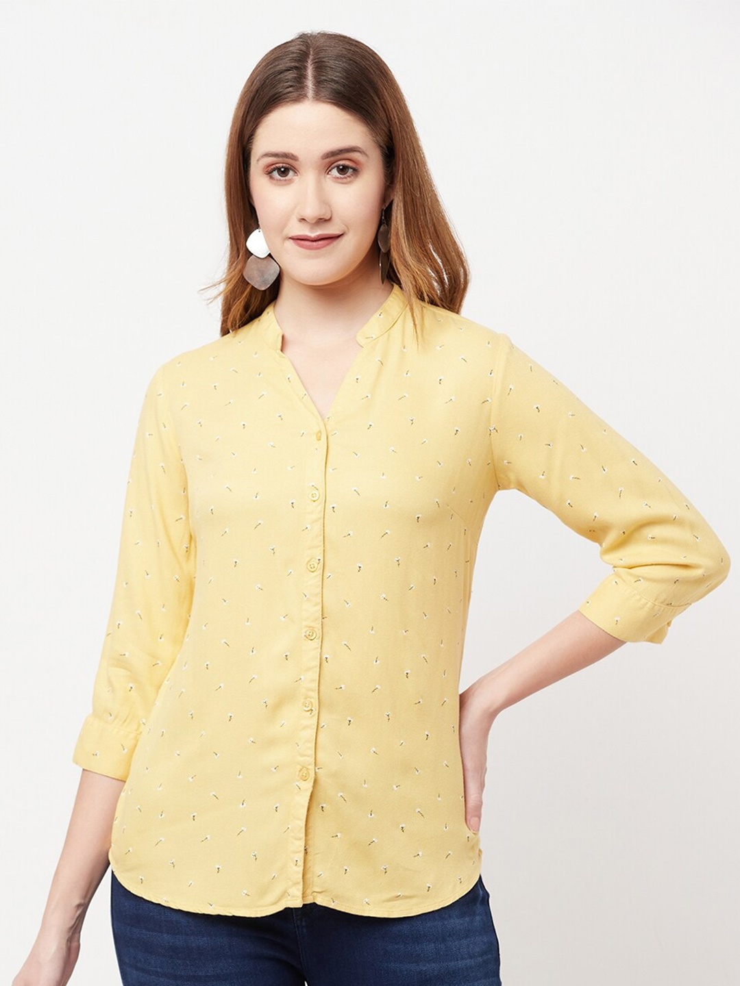 

Crimsoune Club Women Yellow Floral Printed Casual Shirt