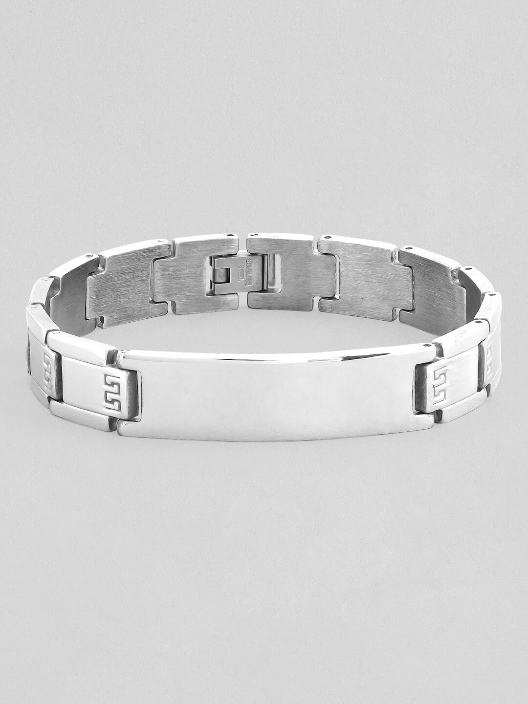 

Roadster Men Silver-Plated Link Bracelet