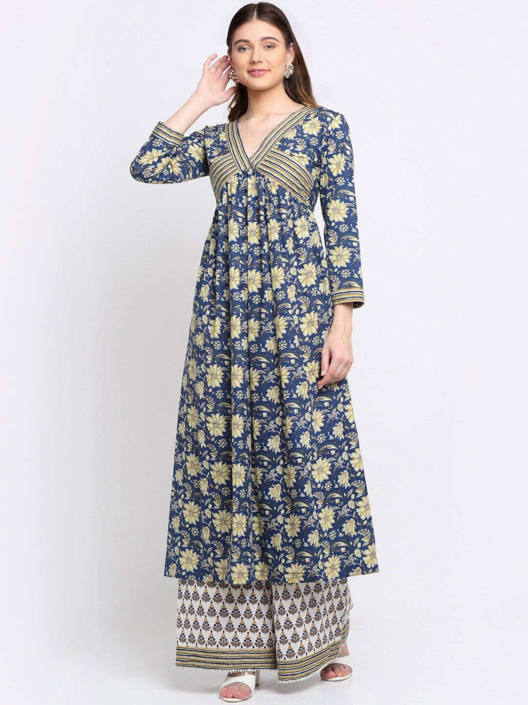 

anokherang Women Blue Ethnic Motifs Printed Empire Pure Cotton Kurta with Palazzos
