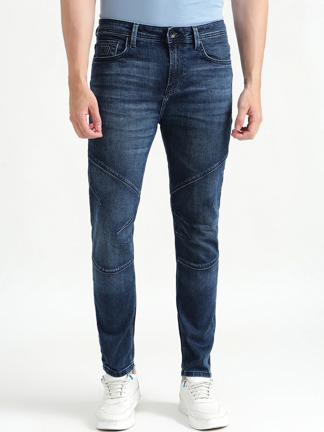 

United Colors of Benetton Men Blue Low Distress Light Fade Stretchable Jeans