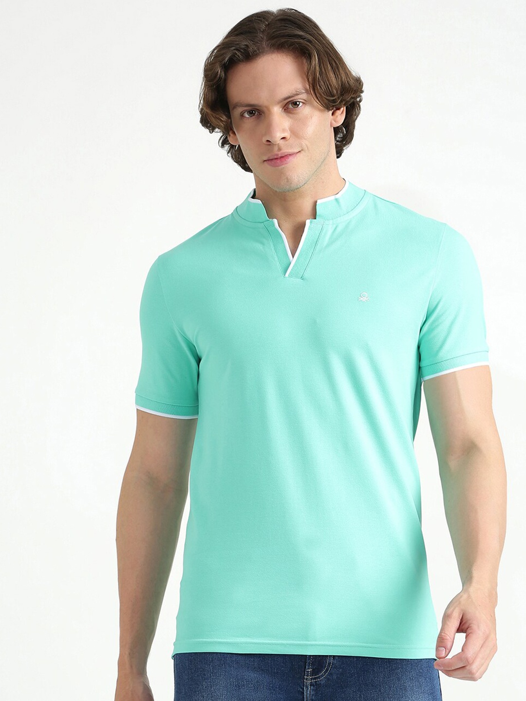 

United Colors of Benetton Men Green Mandarin Collar T-shirt