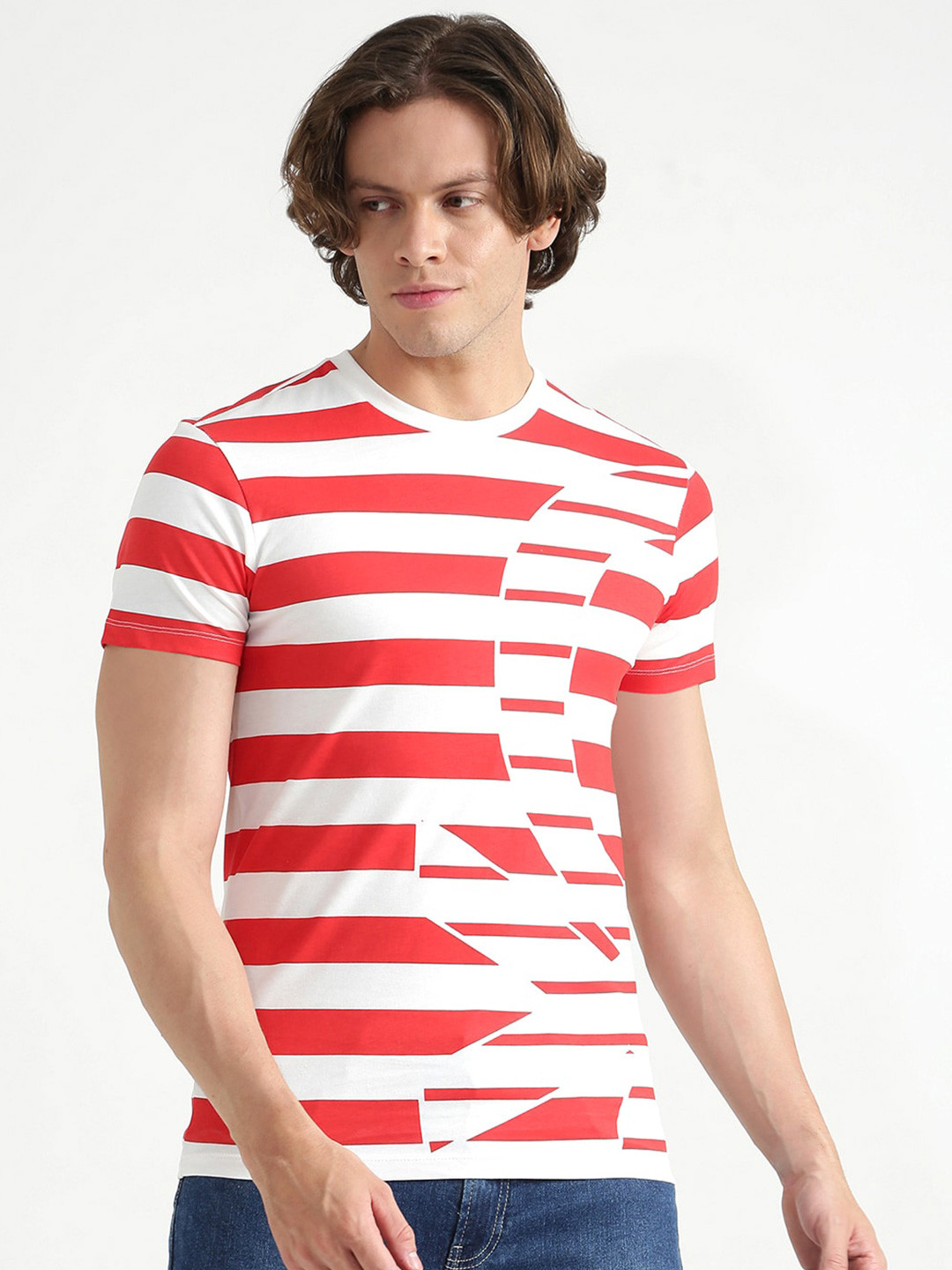 

United Colors of Benetton Men Red & White Striped Cotton T-shirt