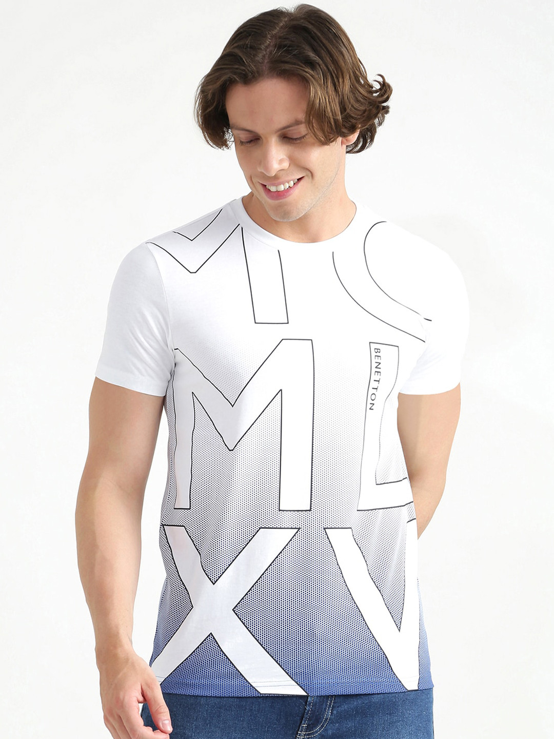 

United Colors of Benetton Men White & Blue Typography Printed Raw Edge T-shirt