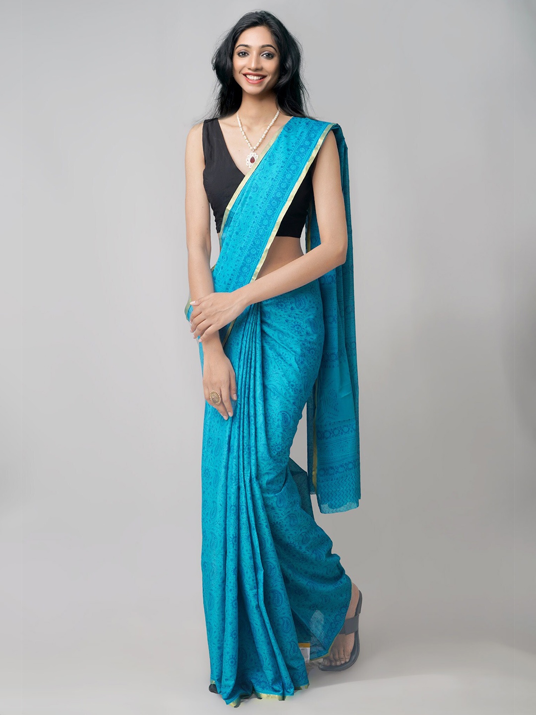 

Unnati Silks Blue & Gold-Toned Bagh Cotton Venkatgiri Saree