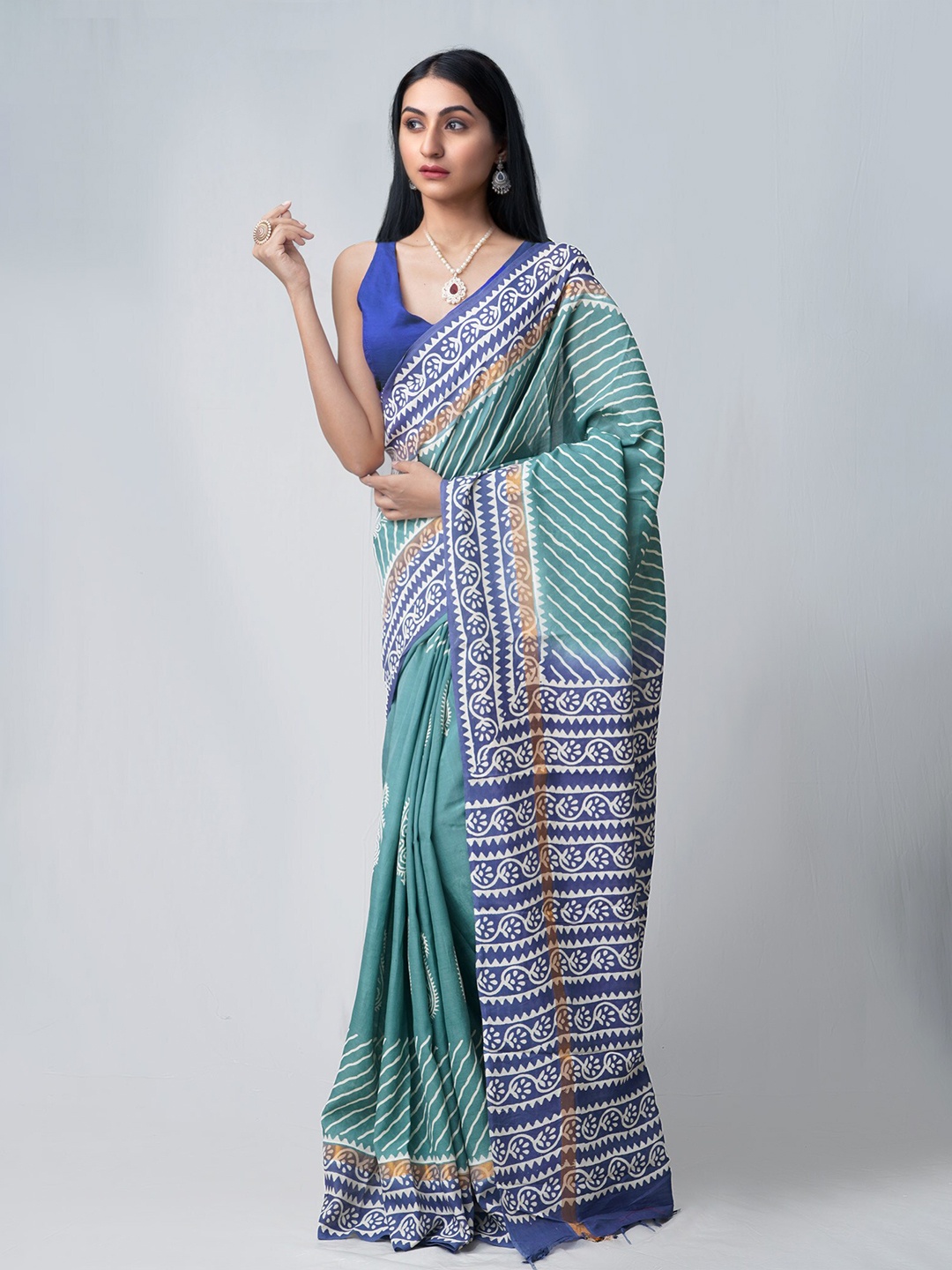 

Unnati Silks Green & Blue Striped Pure Cotton Kota Saree