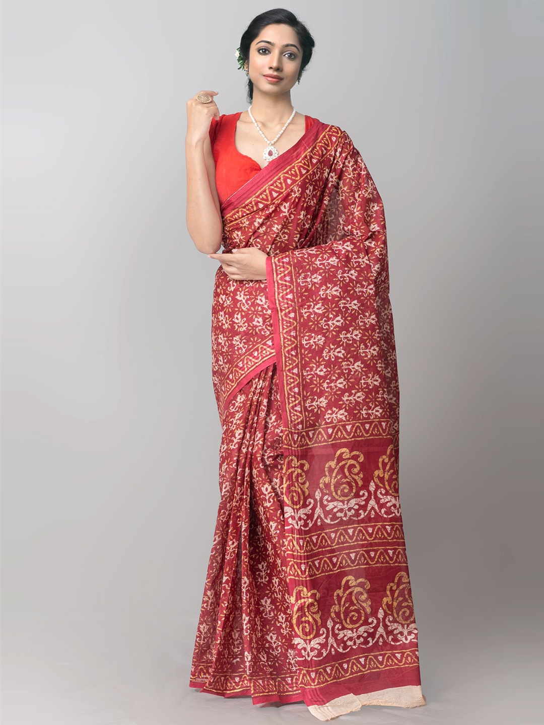 

Unnati Silks Red & White Ethnic Motifs Pure Cotton Handloom & Sustainable Kota Saree