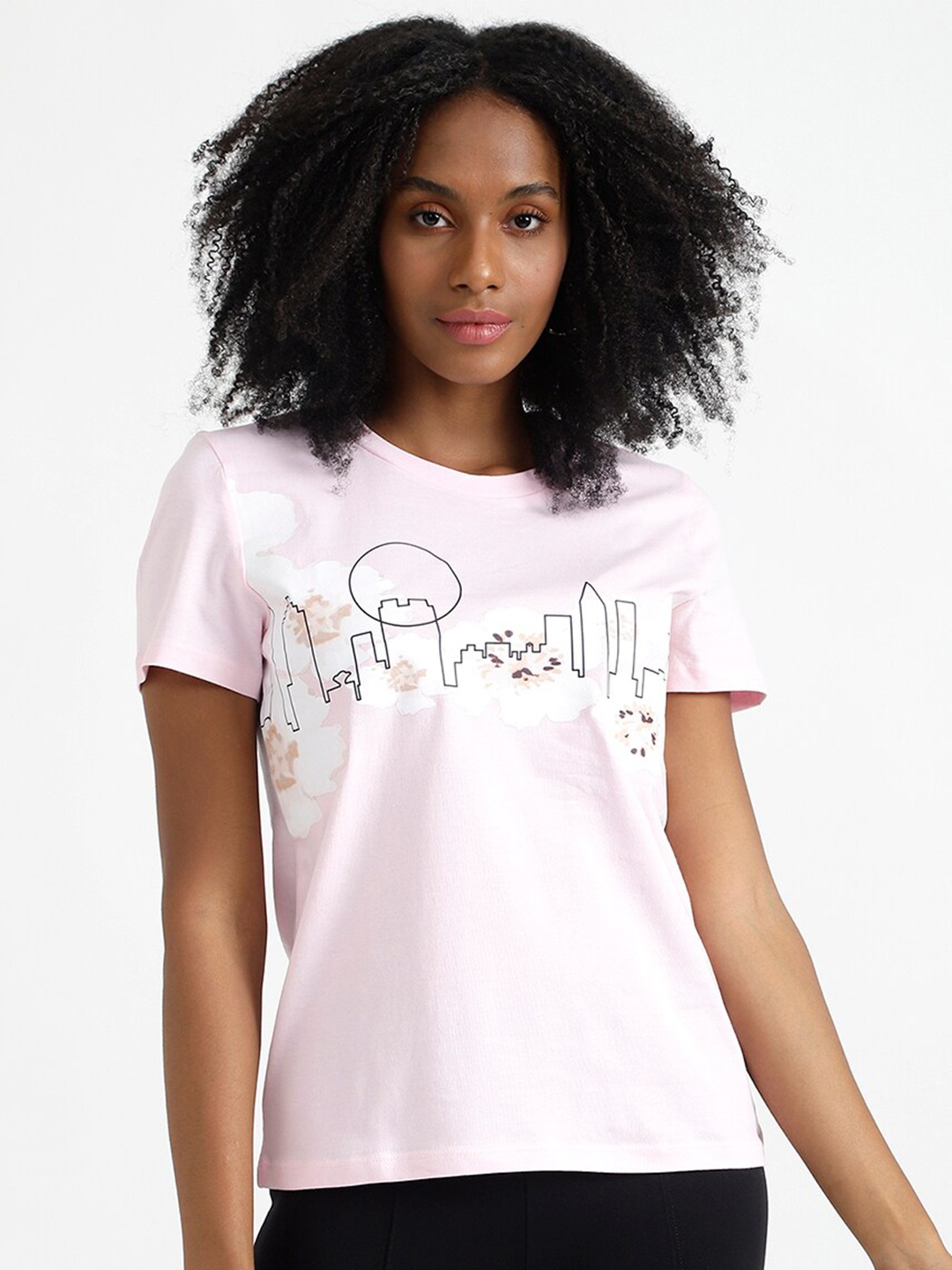 

United Colors of Benetton Women Pink Typography Extended Sleeves Monochrome T-shirt