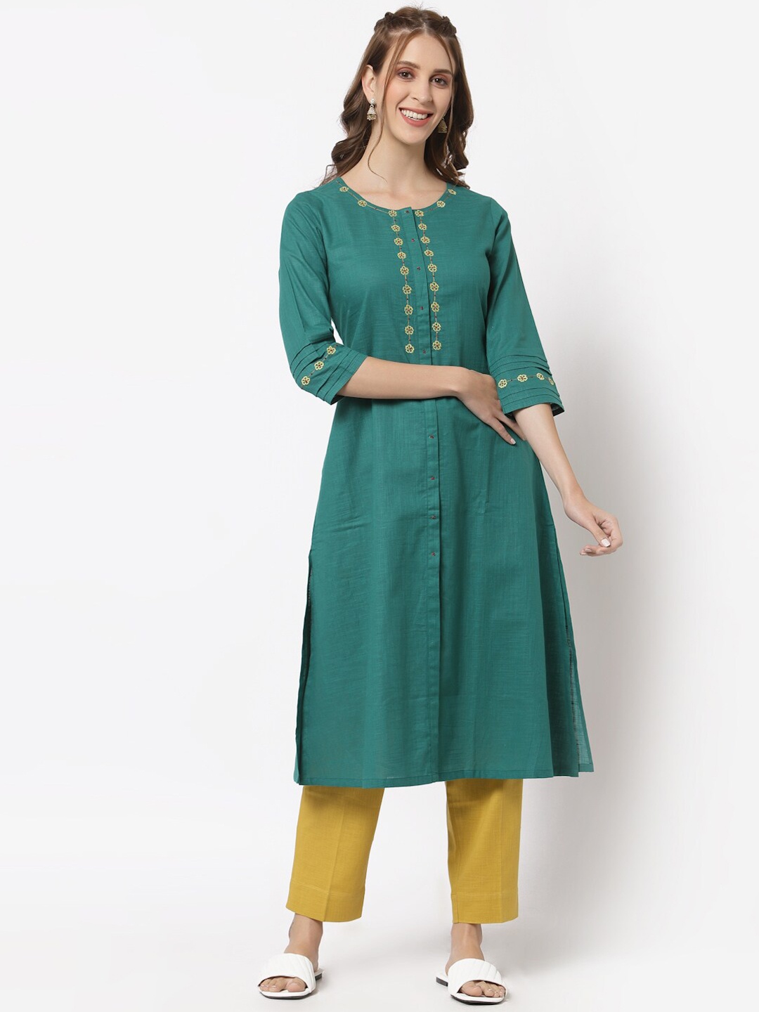 

KAMI KUBI Women Green Thread Work Cotton Kurta