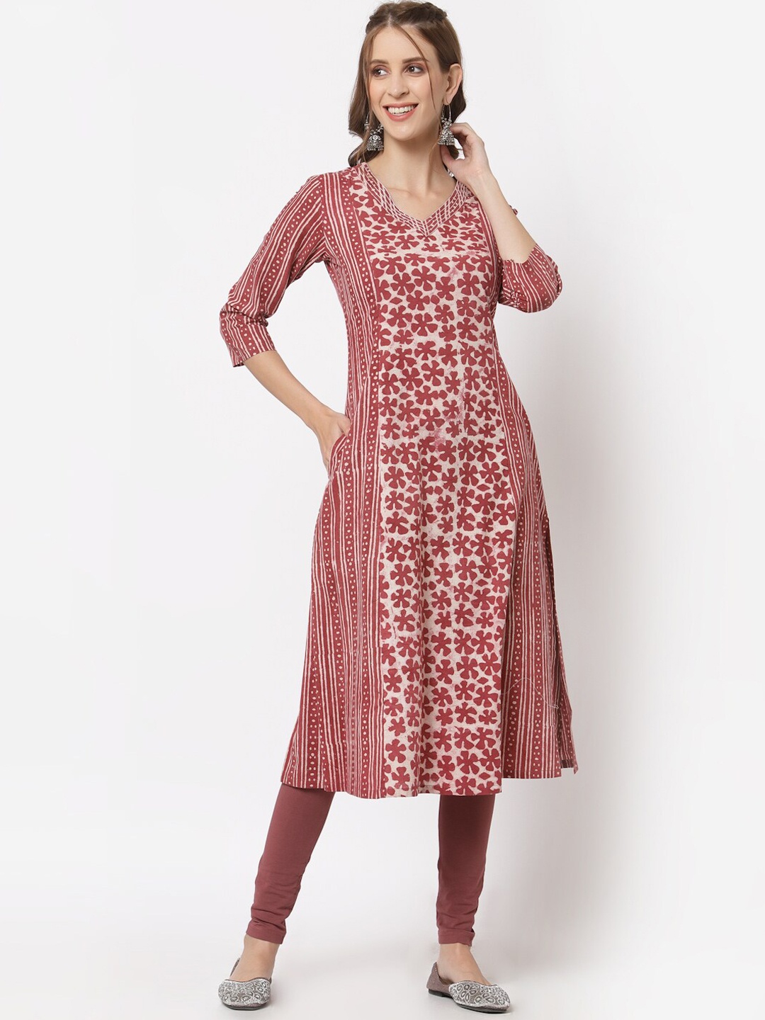 

KAMI KUBI Women Maroon Ethnic Motifs Printed Flared Sleeves Kurta