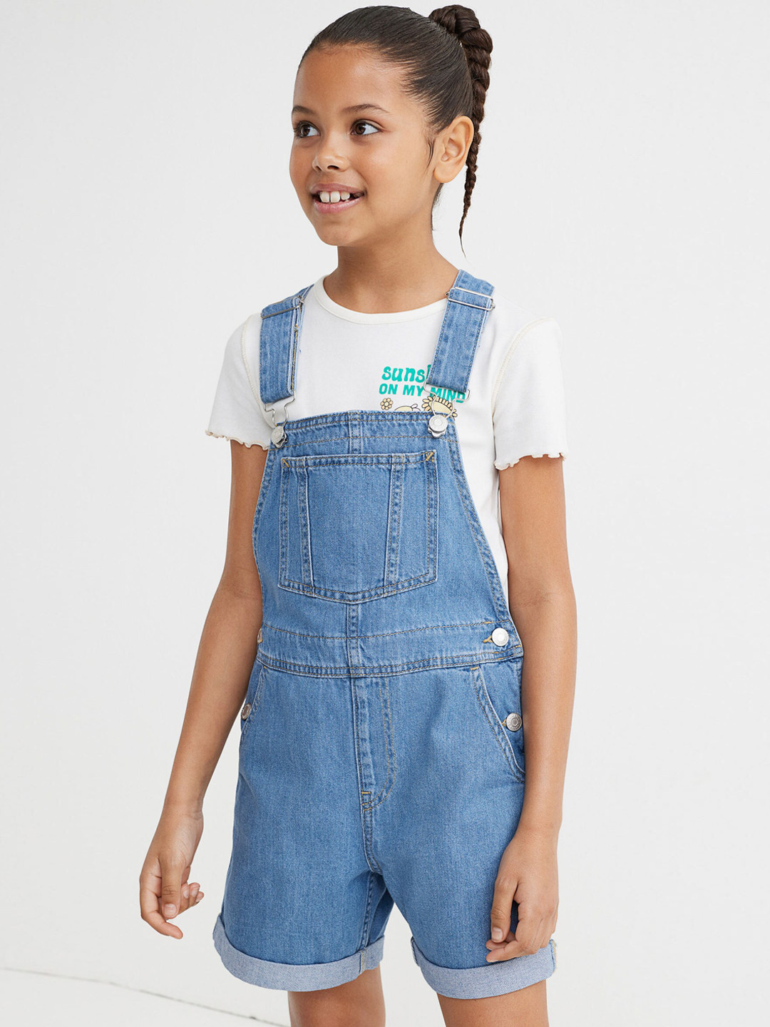 

H&M Girls Blue Solid Denim Dungaree Shorts