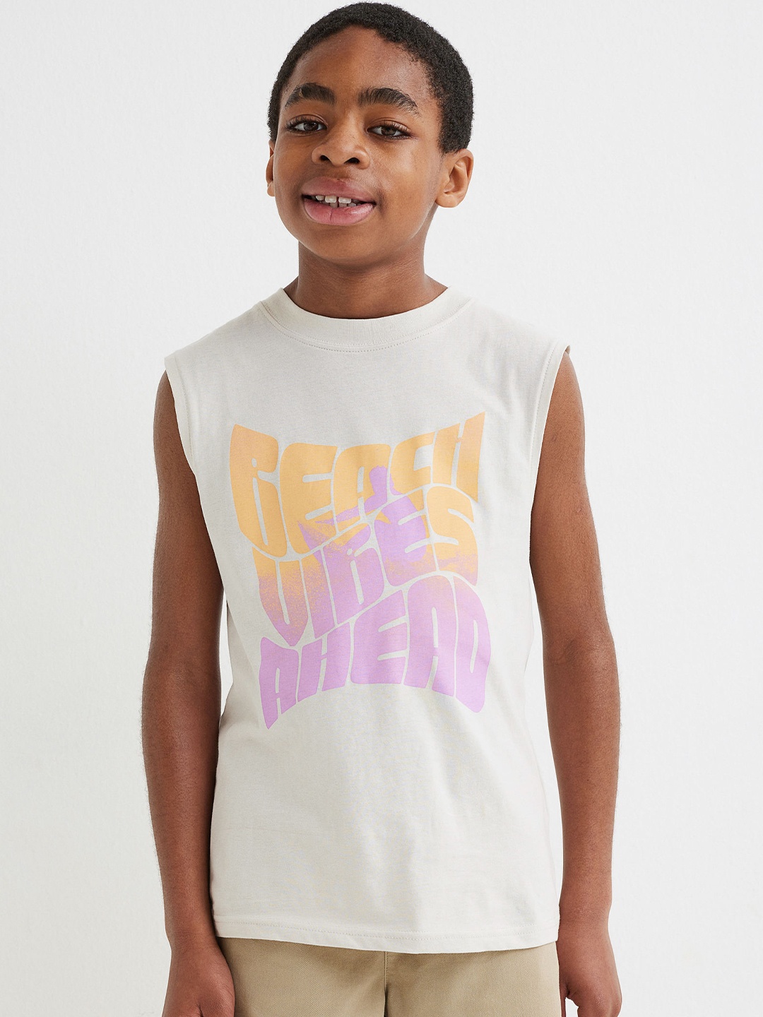 

H&M Grey Printed Sleeveless T-shirt