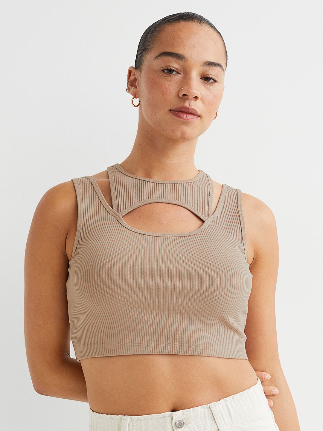 

H&M Beige Double-Layered Cropped Top