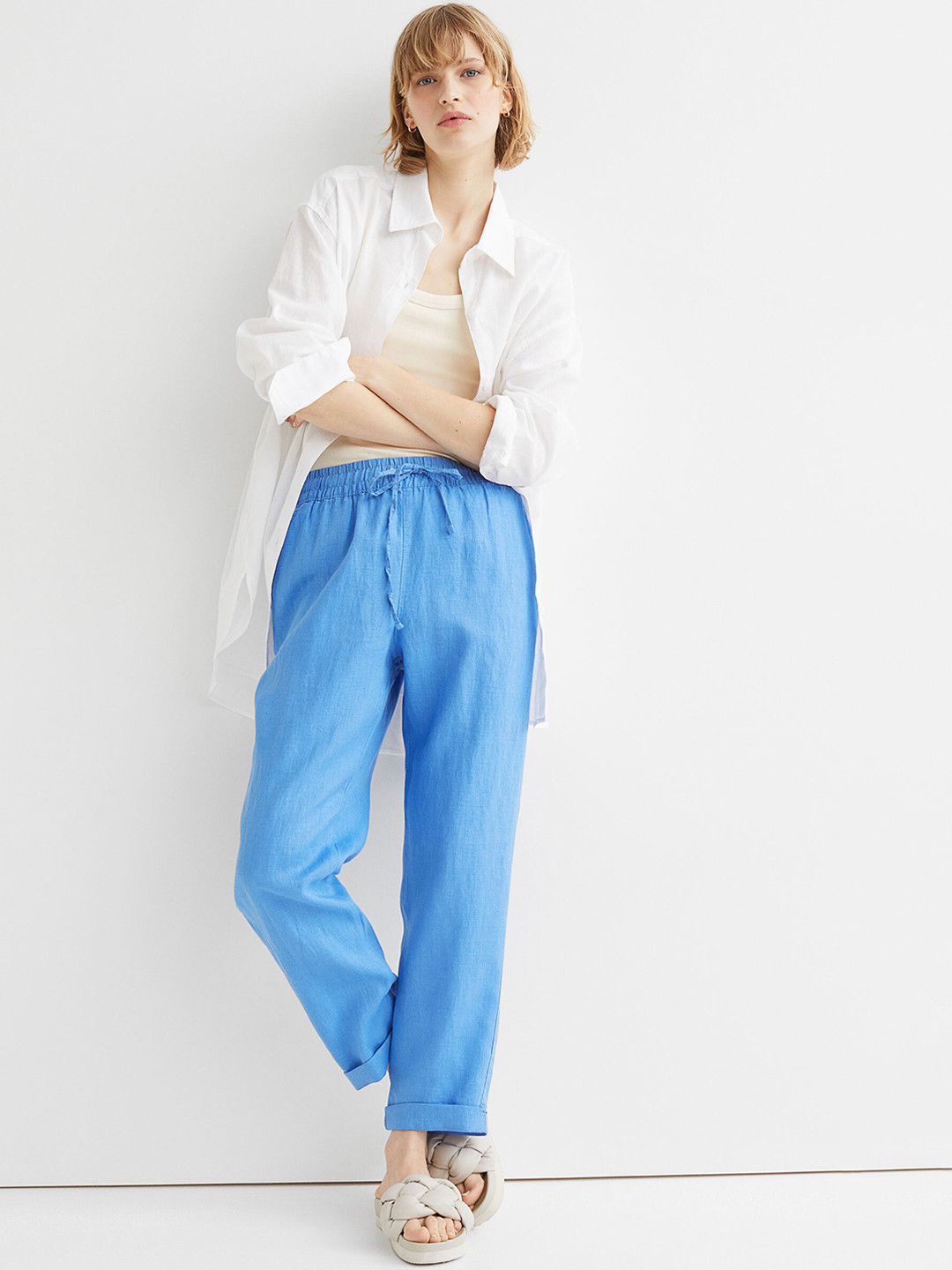 

H&M Women Blue Solid Linen Joggers
