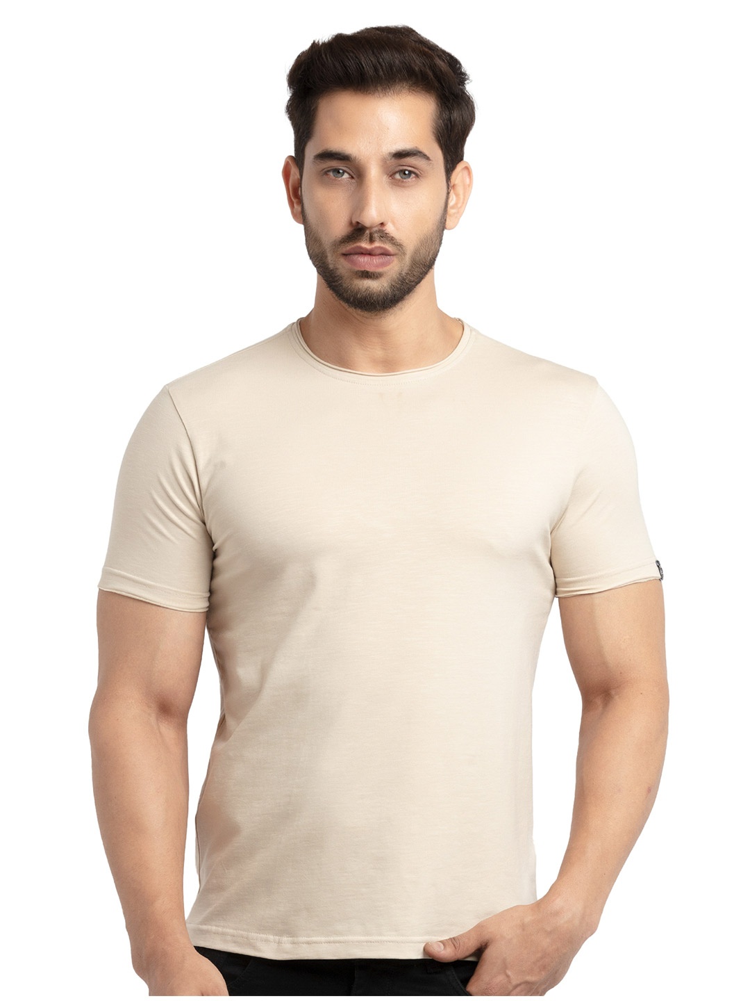 

Status Quo Men Beige Solid T-shirt