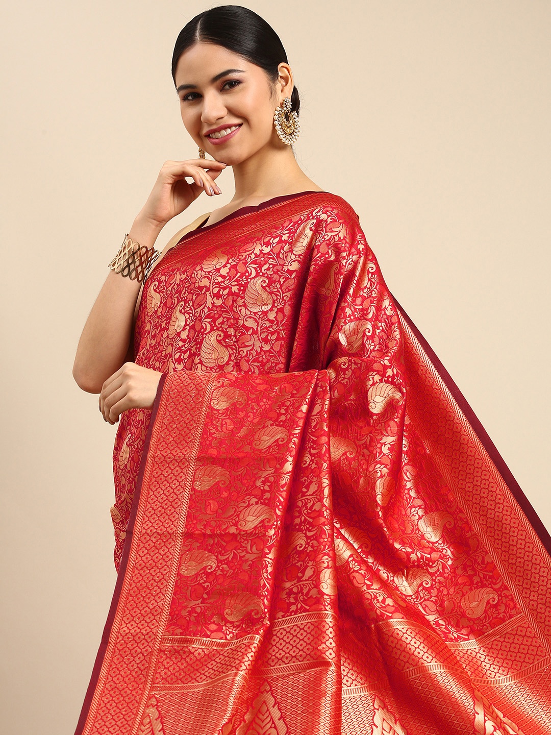 

Anouk Red & Gold-Toned Ethnic Motifs Zari Silk Blend Banarasi Saree