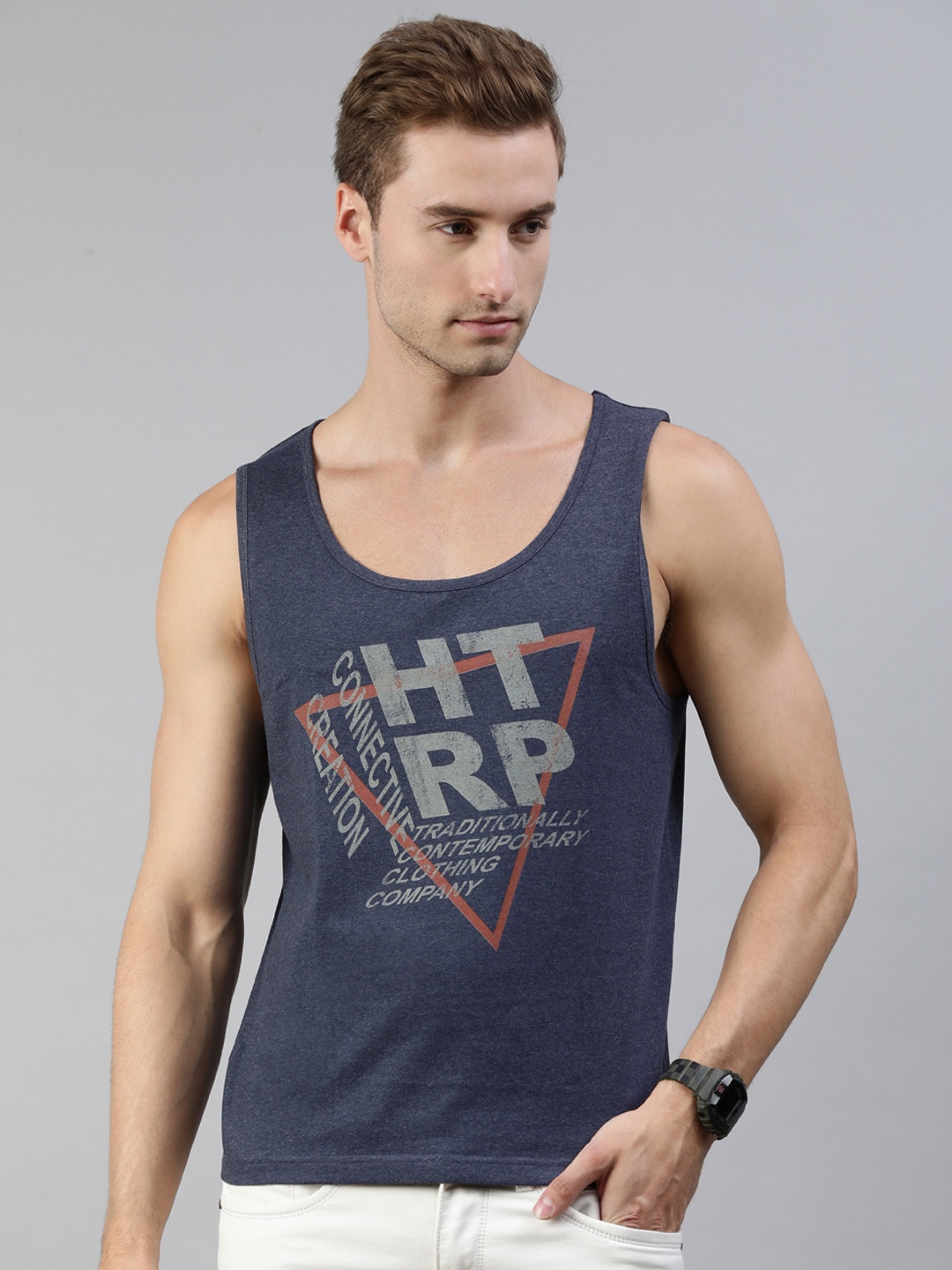 

Huetrap Men Navy Blue Typography Printed Cotton T-shirt