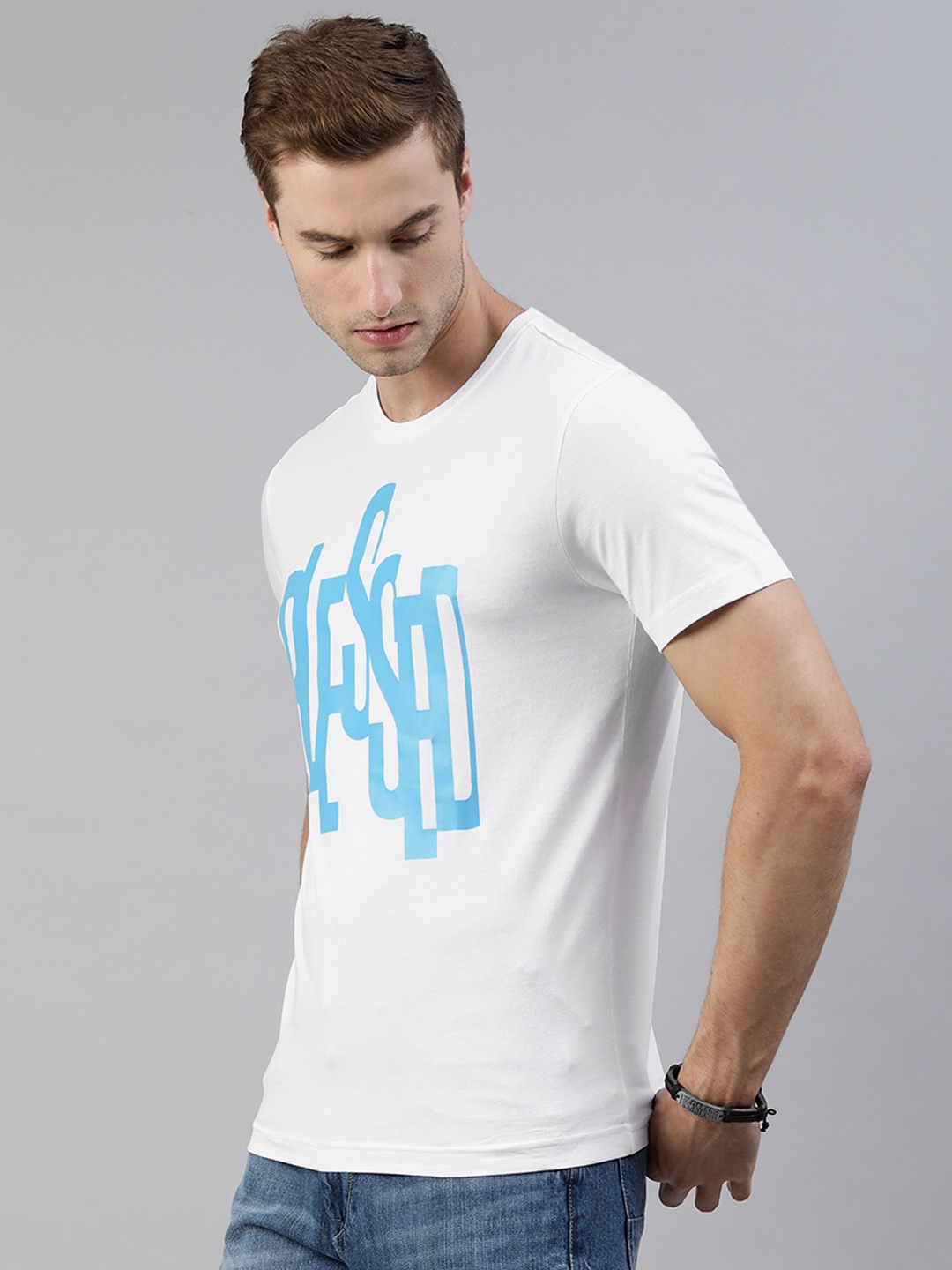 

Huetrap Men White Typography Printed Pure Cotton T-shirt